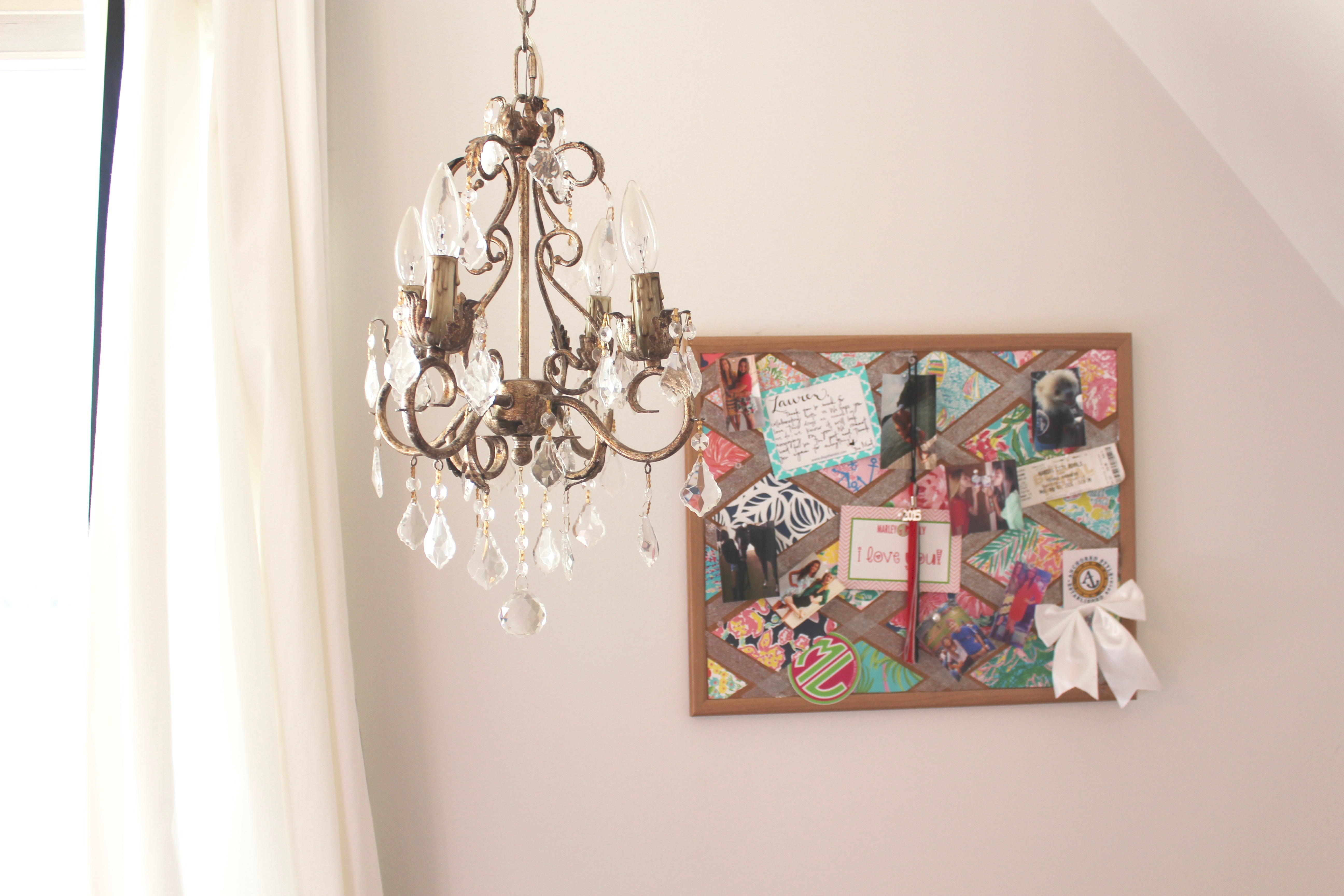 My Room Tour | VIDEO {Lilly Pulitzer Inspired Room}