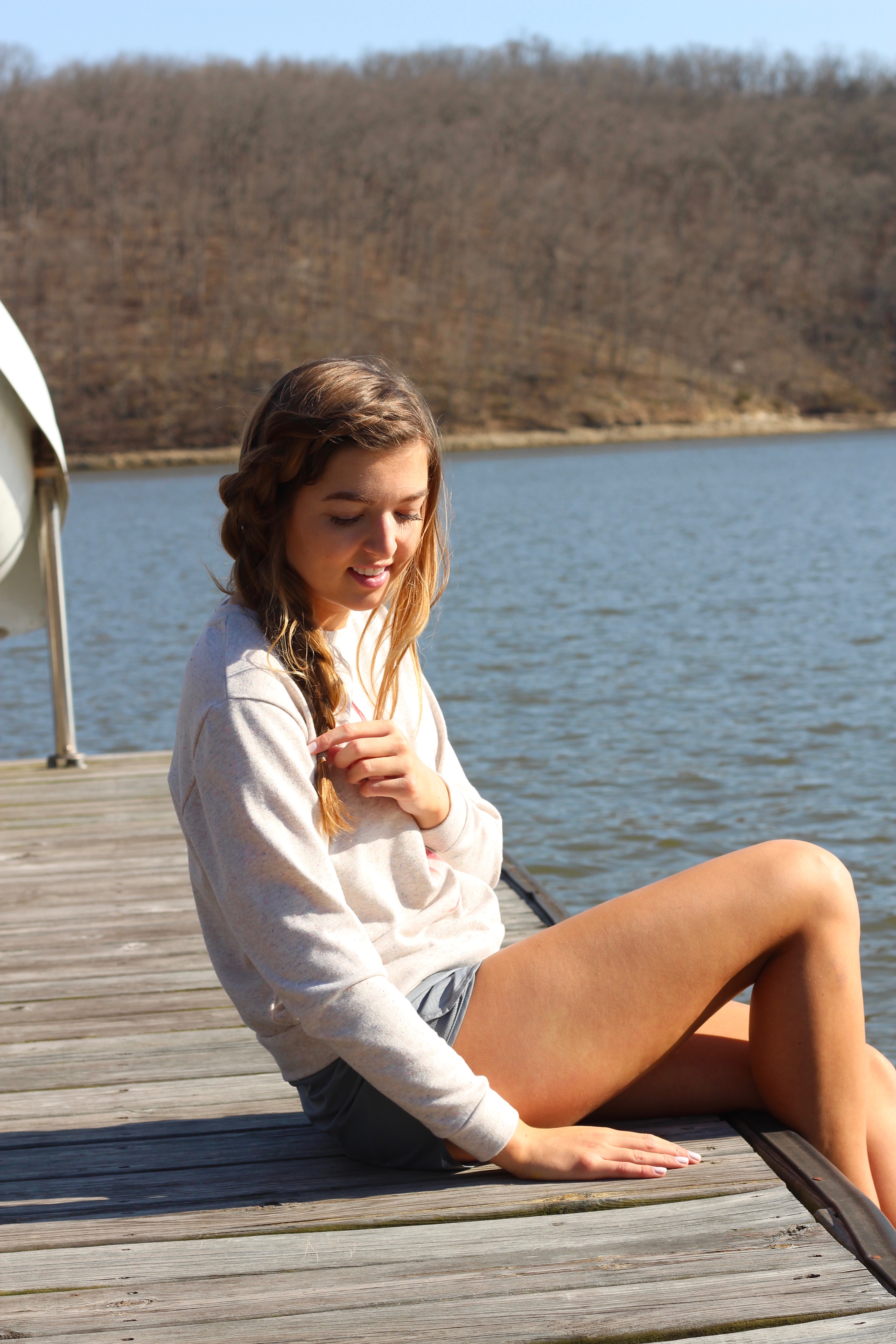 Easter Hair Blog | Side Dutch Braid No Heat Hairstyle (Lake Edition) by Lauren Lindmark on Daily Dose of Charm