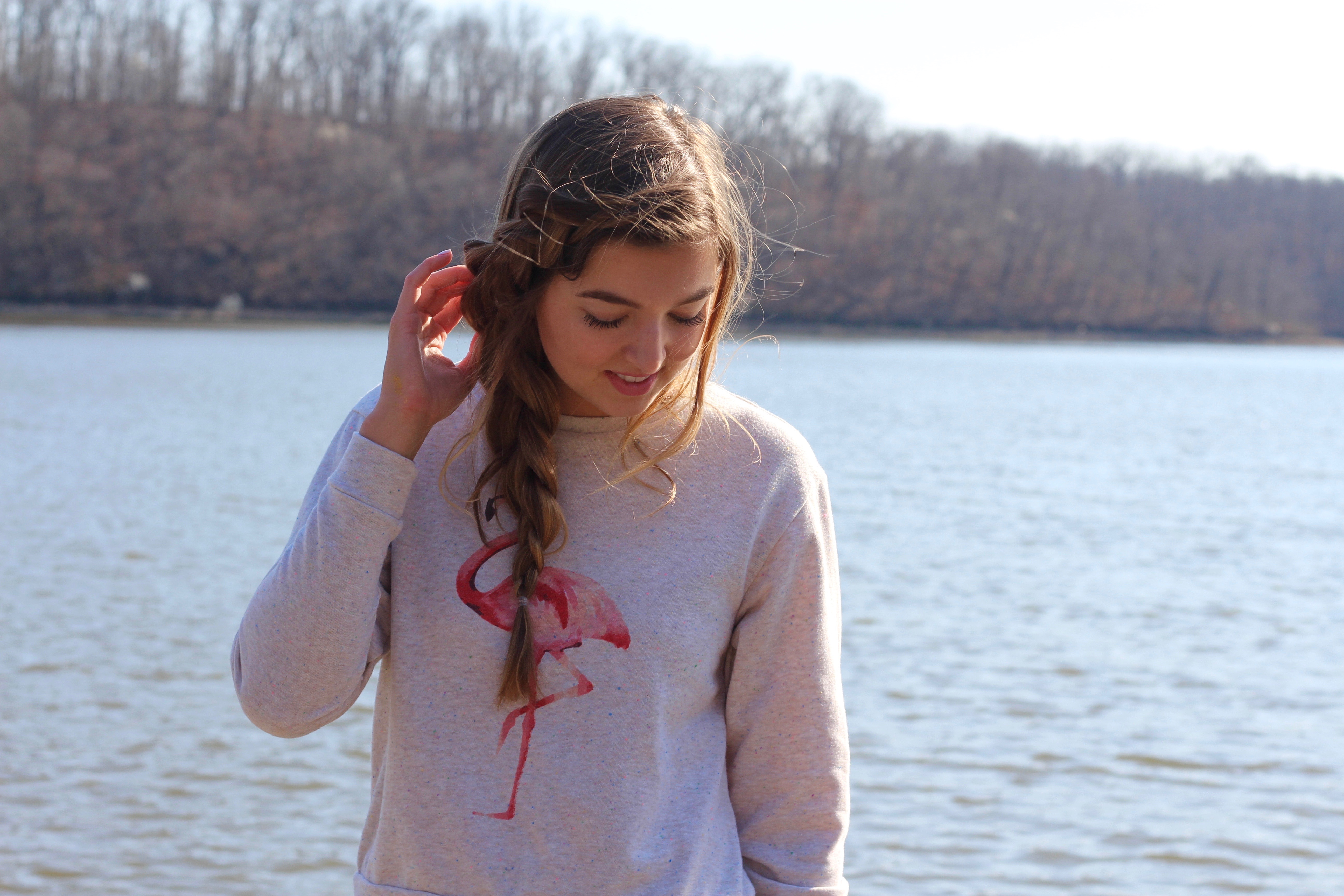 Easter Hair Blog | Side Dutch Braid No Heat Hairstyle (Lake Edition) by Lauren Lindmark on Daily Dose of Charm