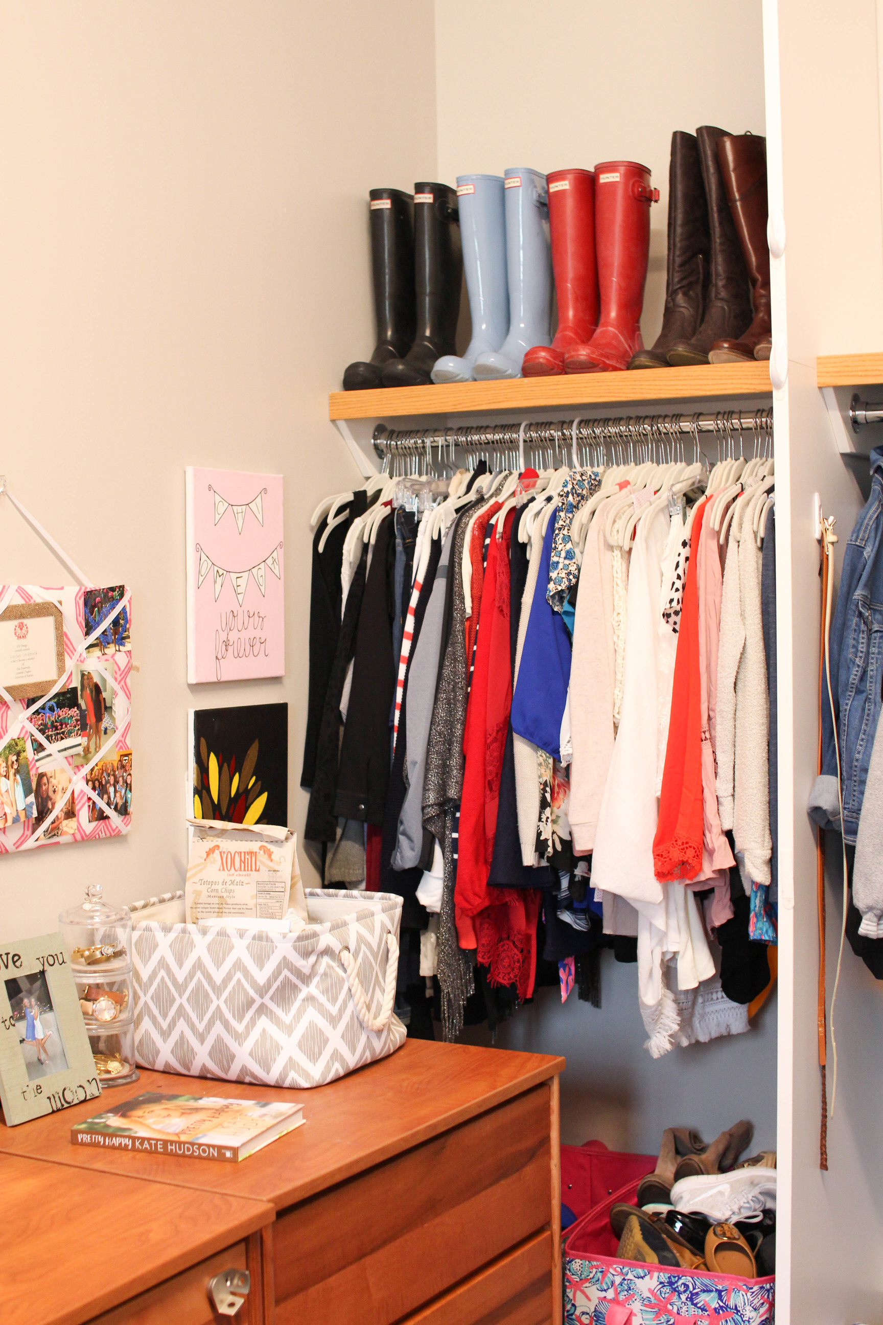 MY FRESHMAN YEAR DORM ROOM | + Giveaway