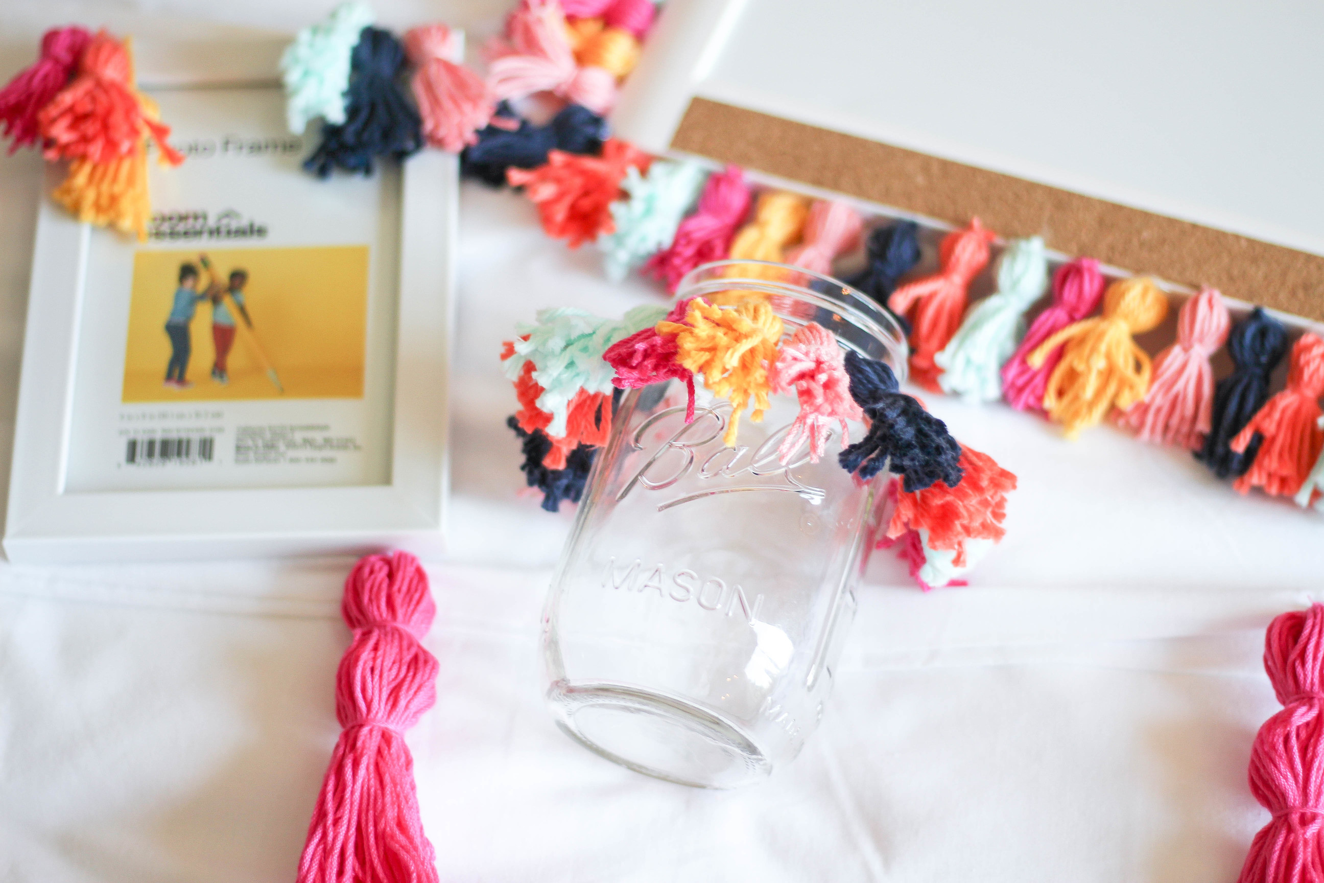 DIY Tassel pencil holder and crafts Tassel decor for dorm room by lauren lindmark on daily dose of charm