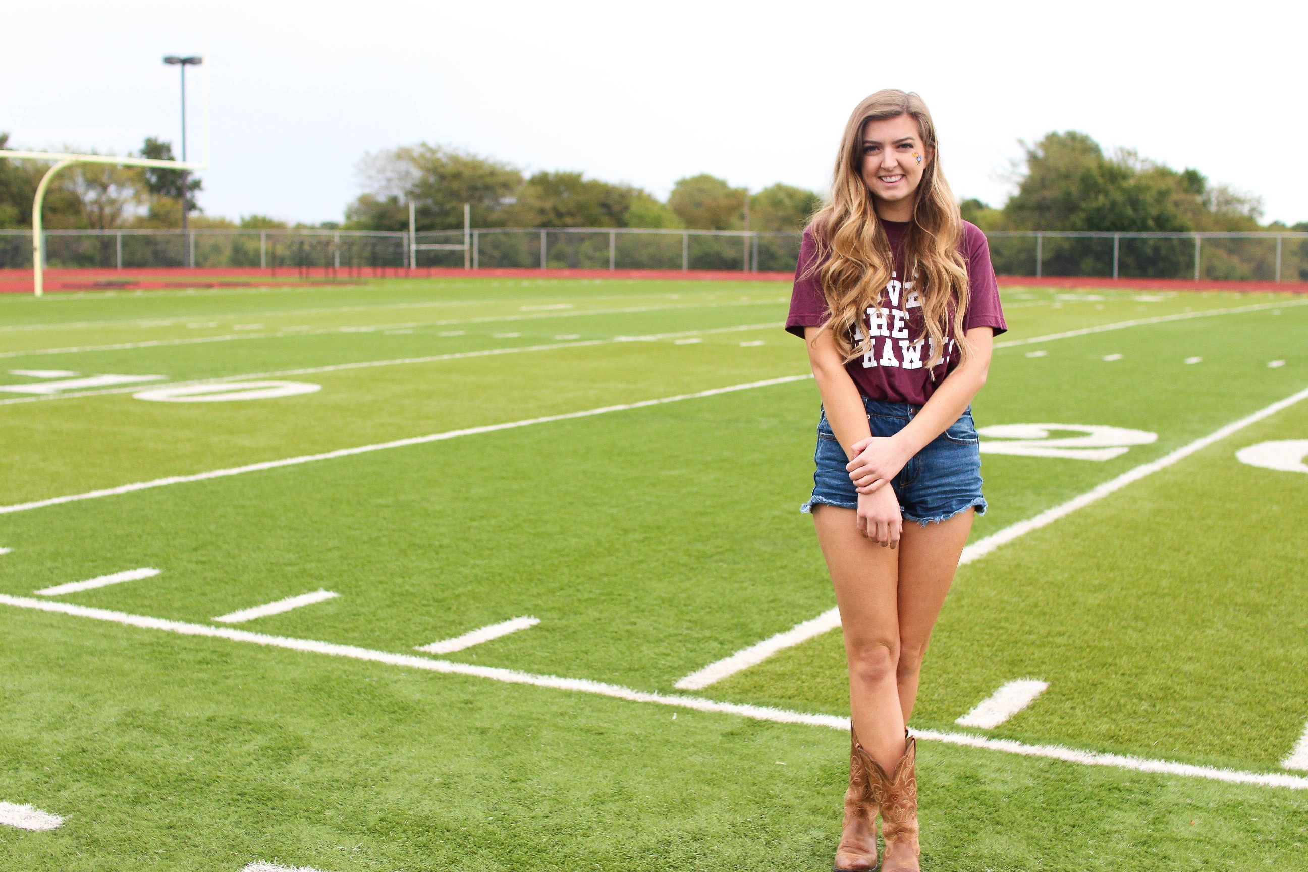 how to rock your school's colors | Game Day Look Book by daily dose of charm lauren lindmark dailydoseofcharm.com