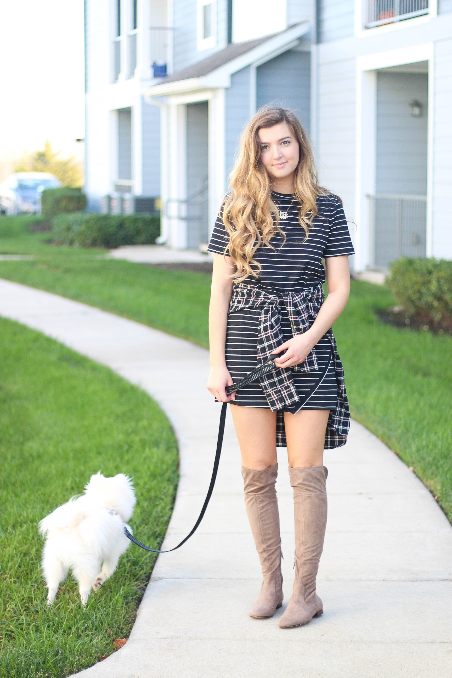 Flannel tied around a dress fall outfit on the blog dailydoseofcharm.com by Lauren Lindmark