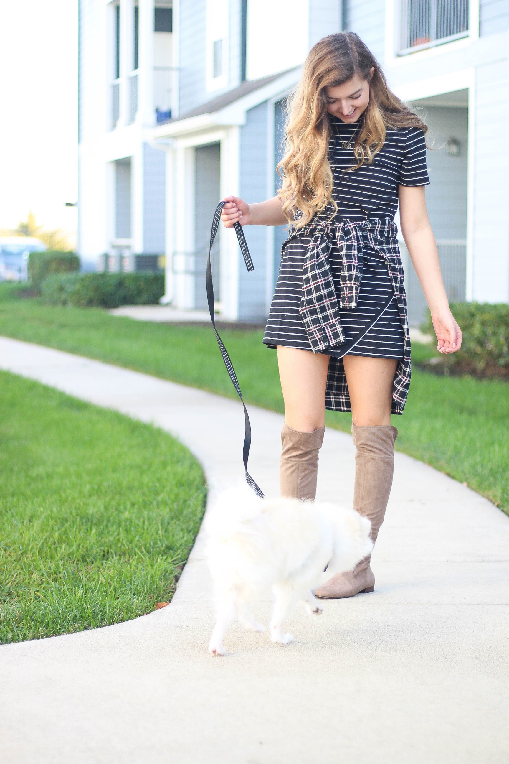 Flannel tied around a dress fall outfit on the blog dailydoseofcharm.com by Lauren Lindmark