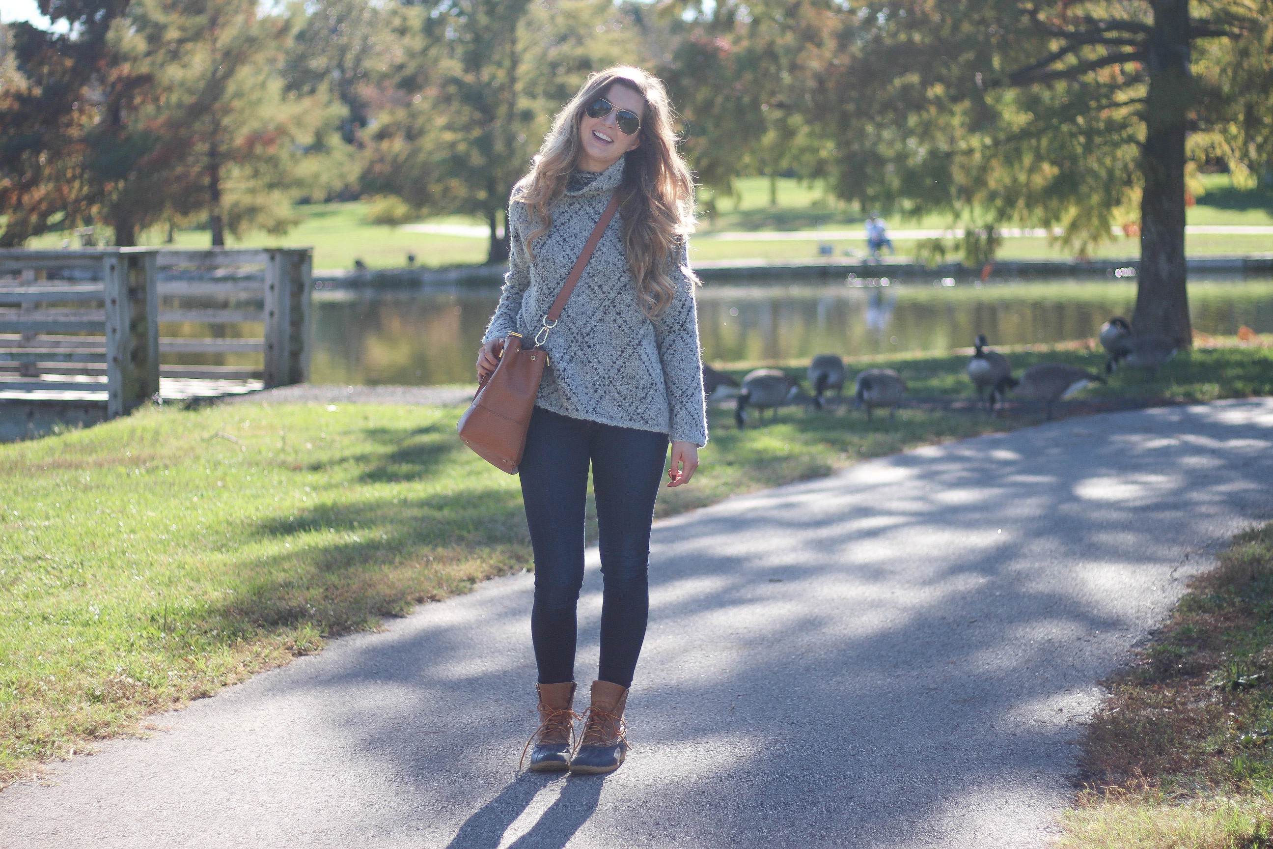 Fall sweater outfit of the day with tory burch tote, ray ban sunglasses, joie sweater, ll bean duck boots, by lauren landmark on daily dose of charm dailydoseofcharm.com (ALL DETAILS ON THE BLOG)