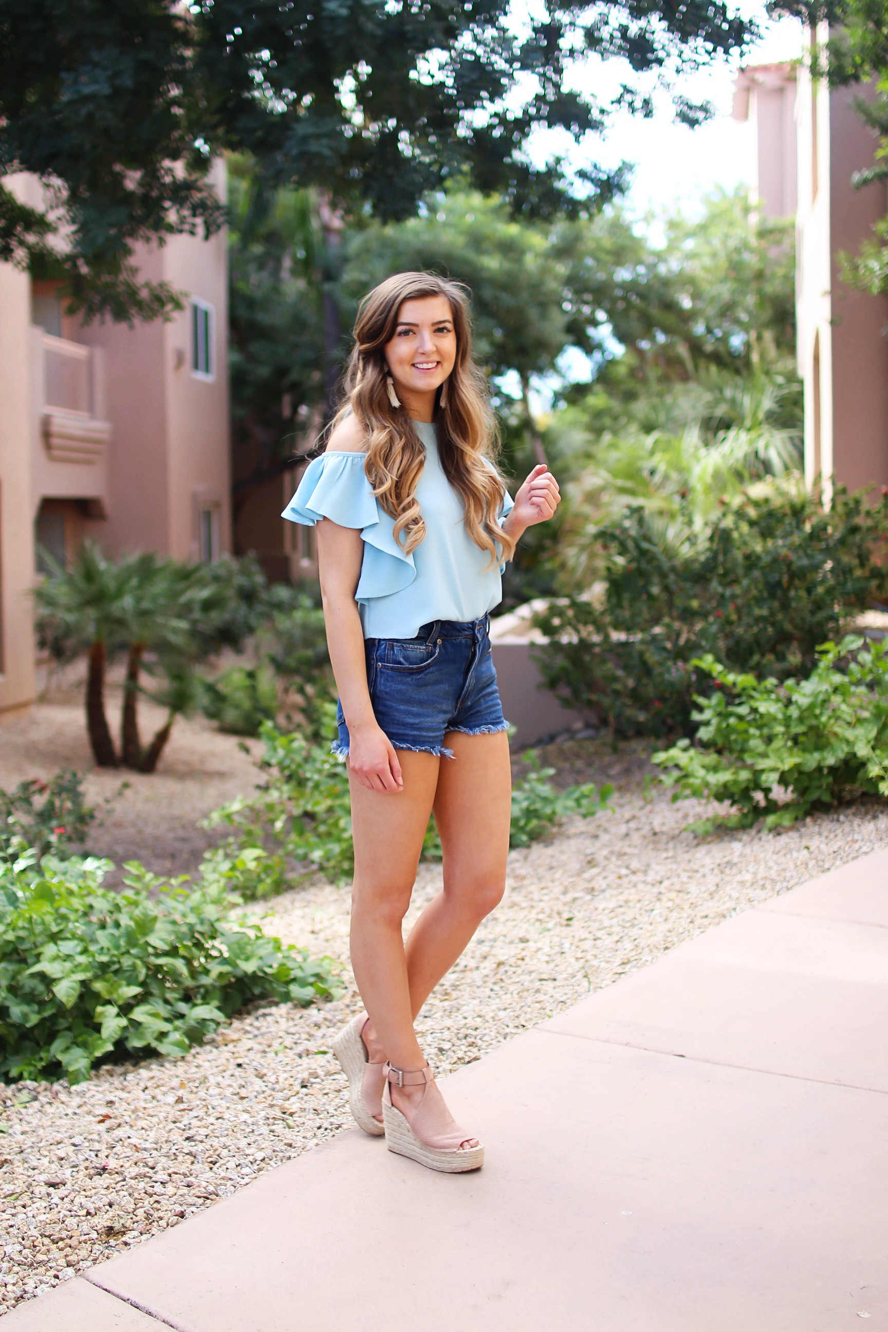 This light blue ruffle cold shoulder top is the cutest thing ever! I can't get enough! I paired it with my favorite jean shorts and these Marc Fisher LTD Annie Perforated Espadrille Platform Wedges! By Lauren Lindmark on Daily Dose of Charm dailydoseofcharm.com
