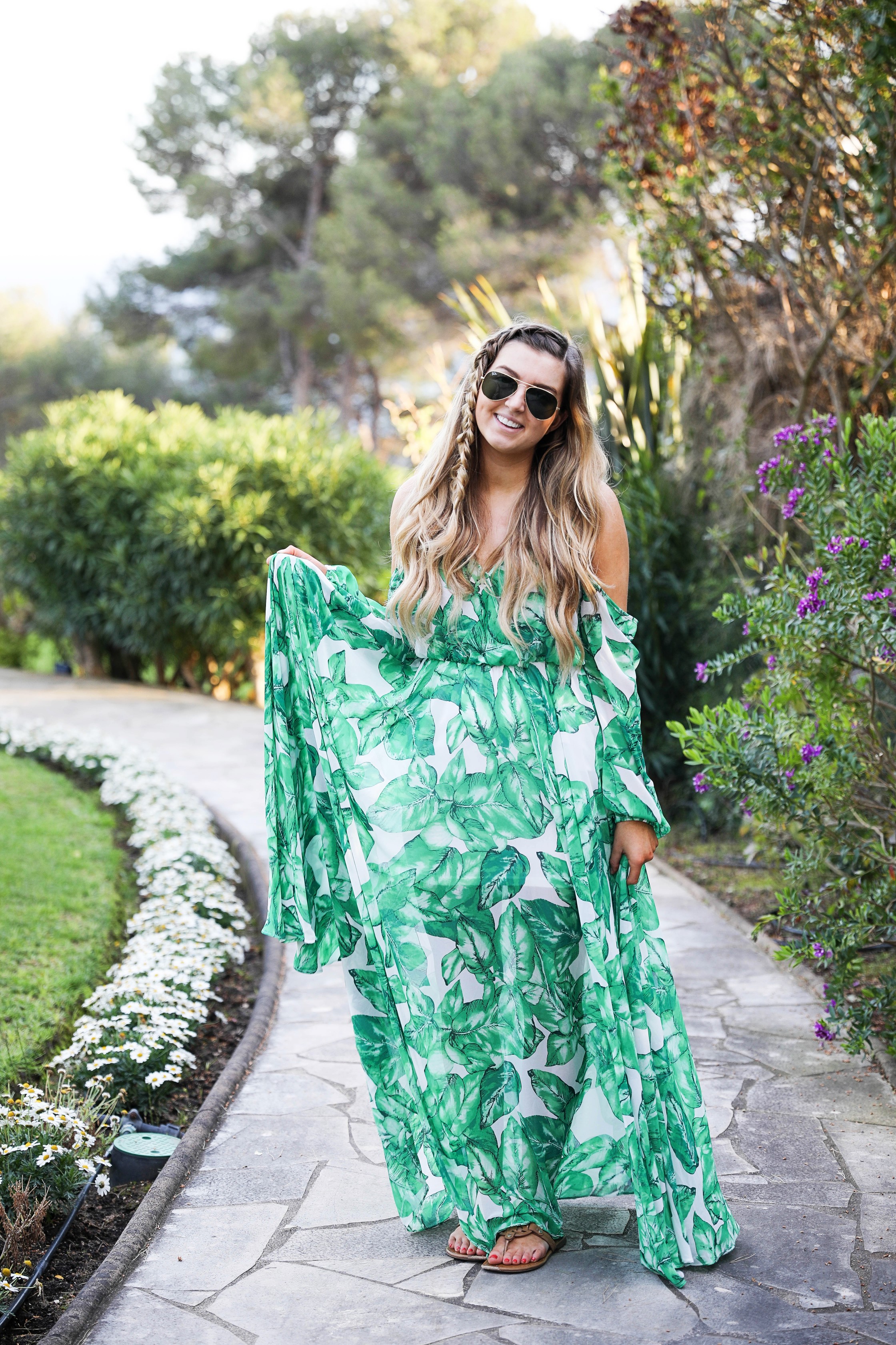 The perfect flowy island dress! I love the tropical print dress and it was a perfect outfit for Nice, France! By Lauren Lindmark on daily dose of charm dailydoseofcharm.com