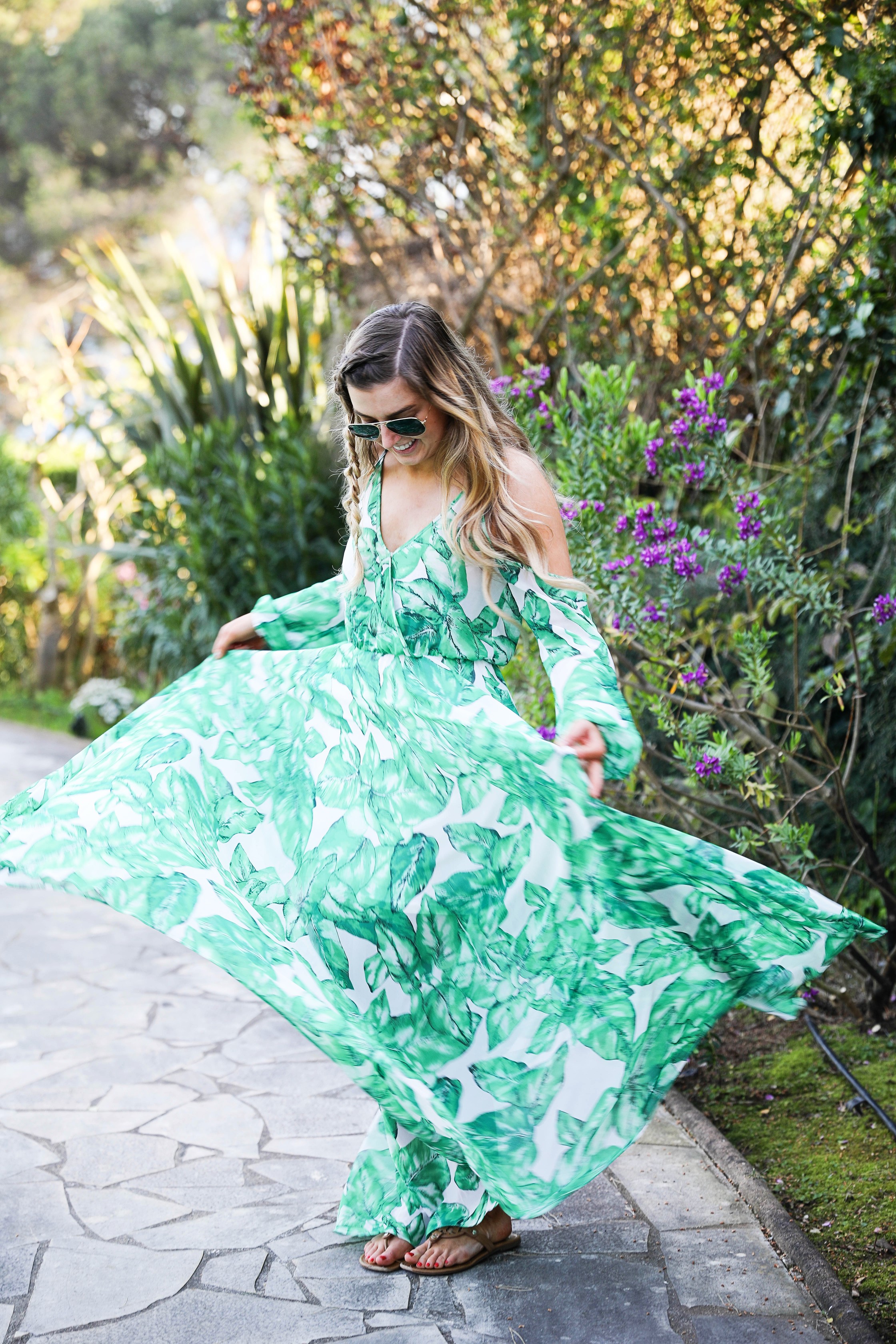 The perfect flowy island dress! I love the tropical print dress and it was a perfect outfit for Nice, France! By Lauren Lindmark on daily dose of charm dailydoseofcharm.com