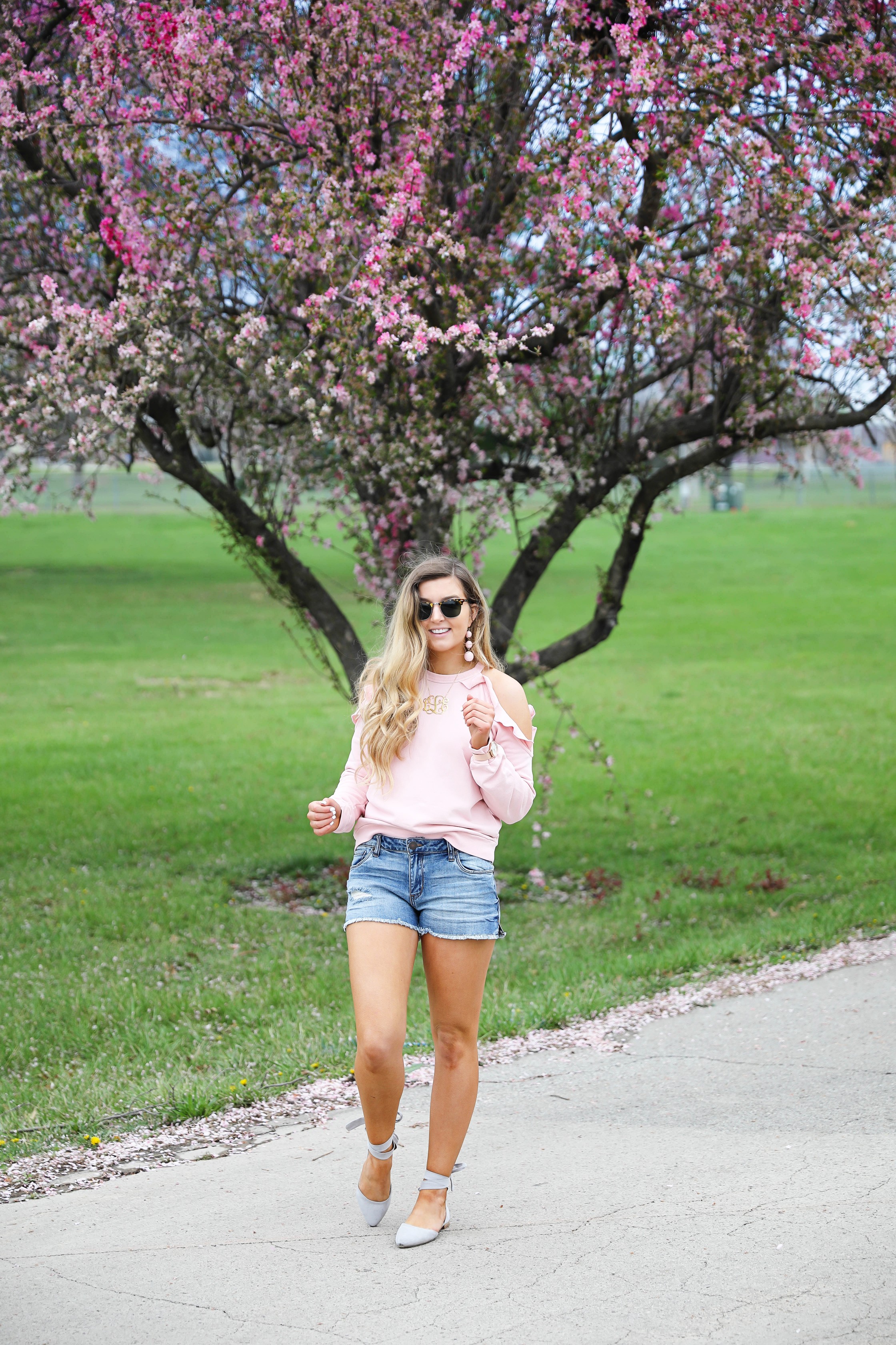 The perfect spring outfit! I love this light pink cold shoulder ruffle top. SO many spring trends in one outfit! Fashion blog by Lauren Lindmark Daily Dose of Charm dailydoseofcharm.com