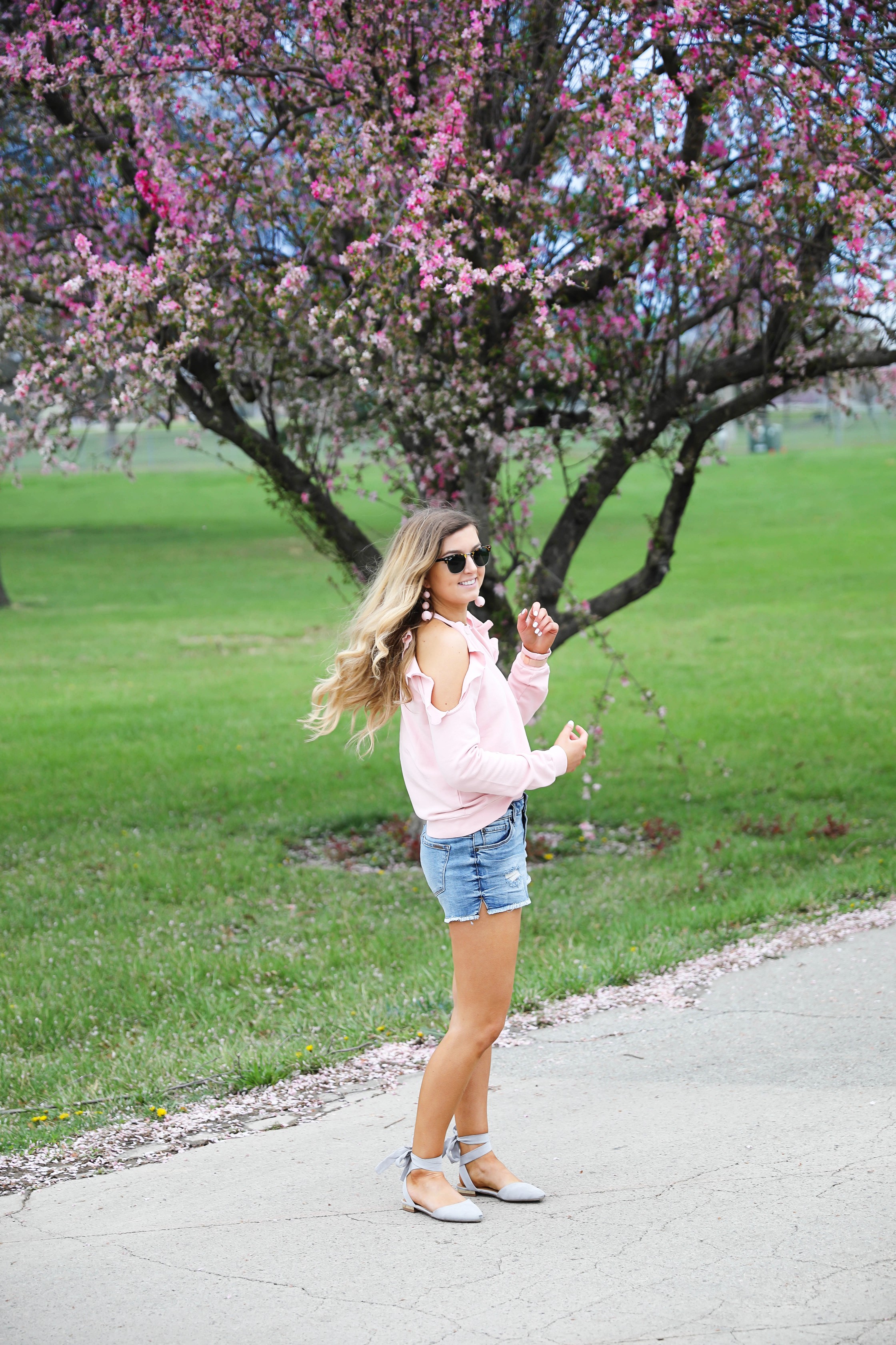 The perfect spring outfit! I love this light pink cold shoulder ruffle top. SO many spring trends in one outfit! Fashion blog by Lauren Lindmark Daily Dose of Charm dailydoseofcharm.com