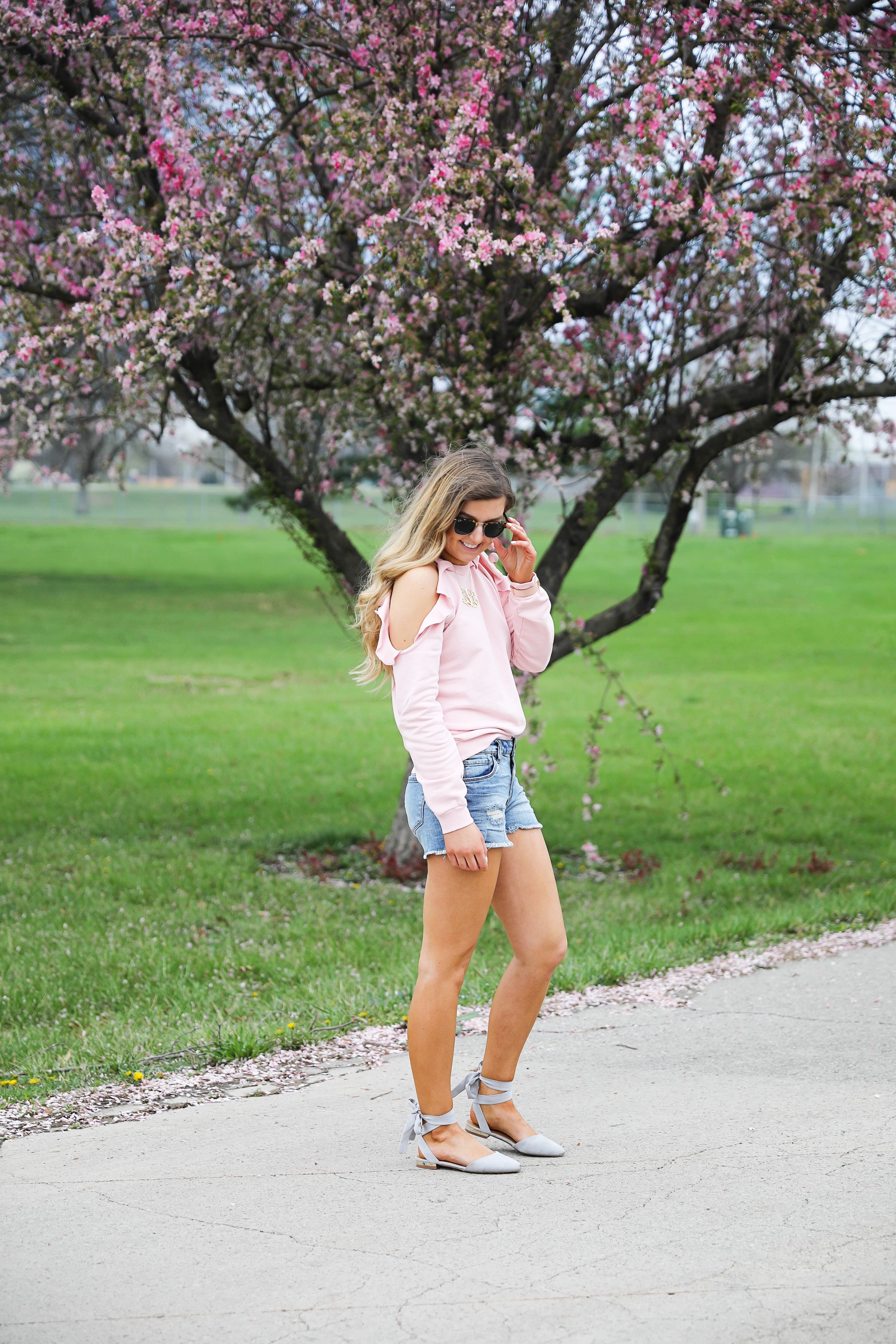 The perfect spring outfit! I love this light pink cold shoulder ruffle top. SO many spring trends in one outfit! Fashion blog by Lauren Lindmark Daily Dose of Charm dailydoseofcharm.com