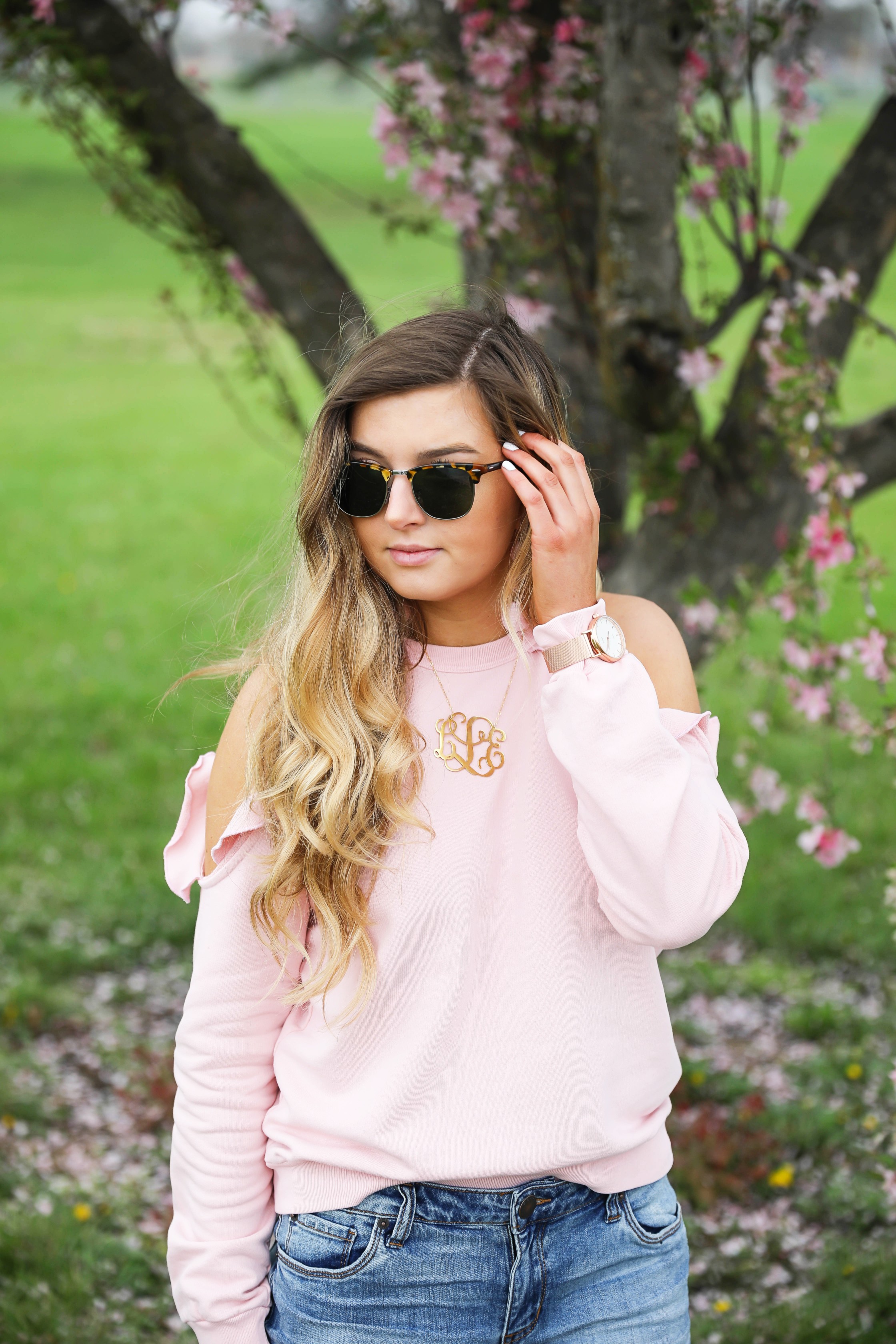 The perfect spring outfit! I love this light pink cold shoulder ruffle top. SO many spring trends in one outfit! Fashion blog by Lauren Lindmark Daily Dose of Charm dailydoseofcharm.com