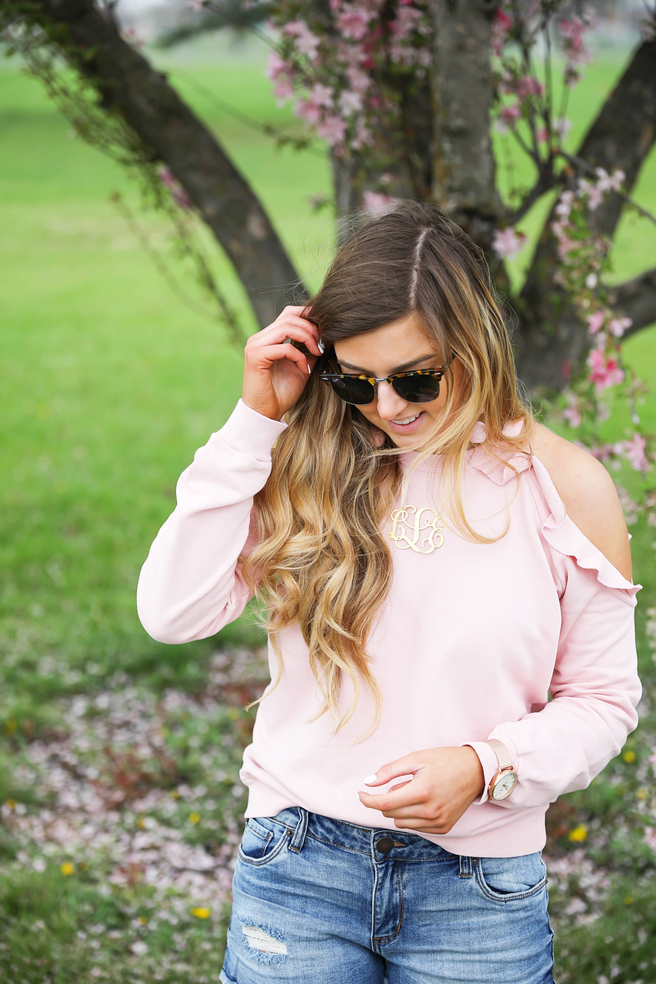 The perfect spring outfit! I love this light pink cold shoulder ruffle top. SO many spring trends in one outfit! Fashion blog by Lauren Lindmark Daily Dose of Charm dailydoseofcharm.com