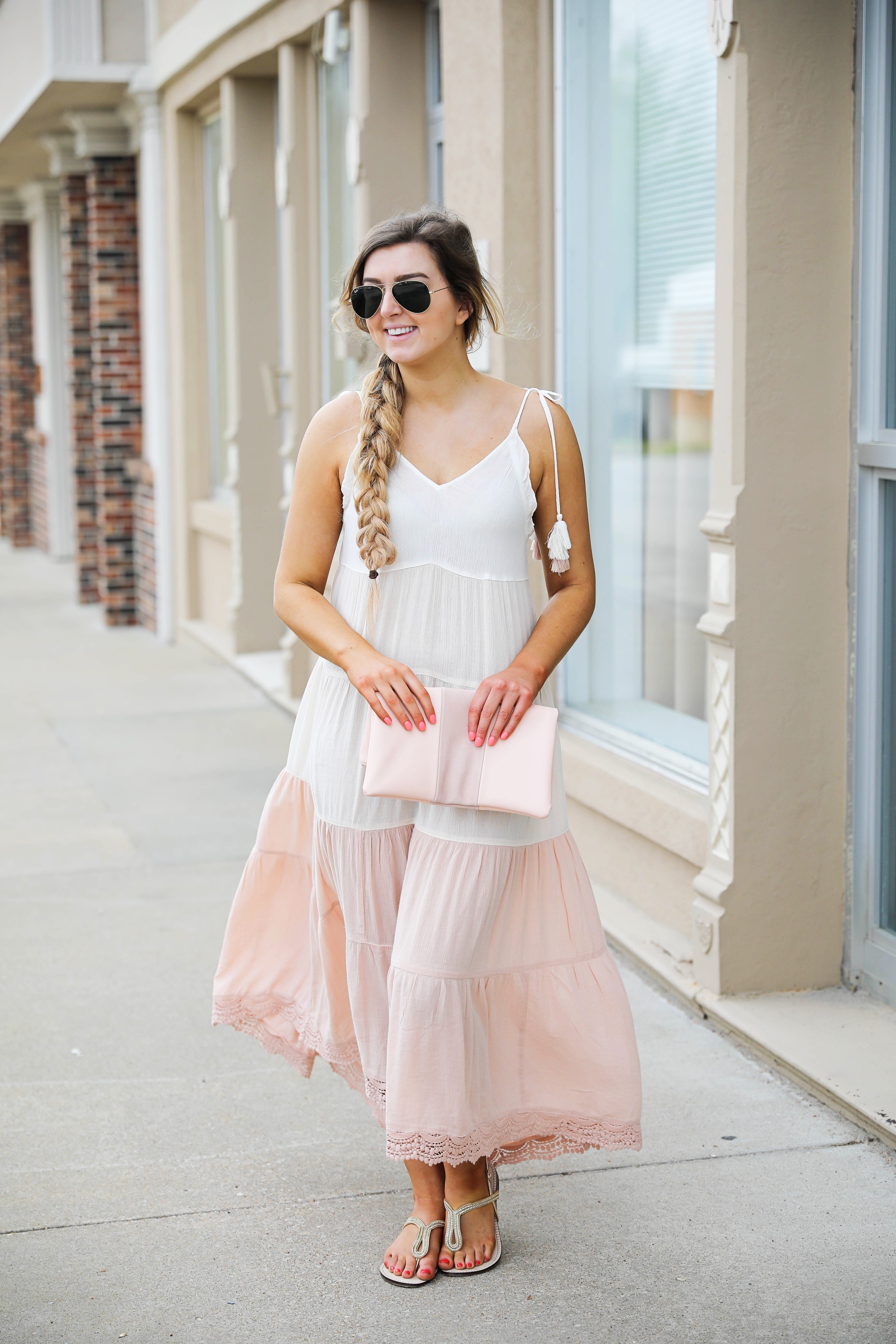 This pink and white color block dress is the perfect flowy beach dress for this spring and summer. Perfect spring outfit. By Lauren Lindmark on dailydoseofcharm.com daily dose of charm