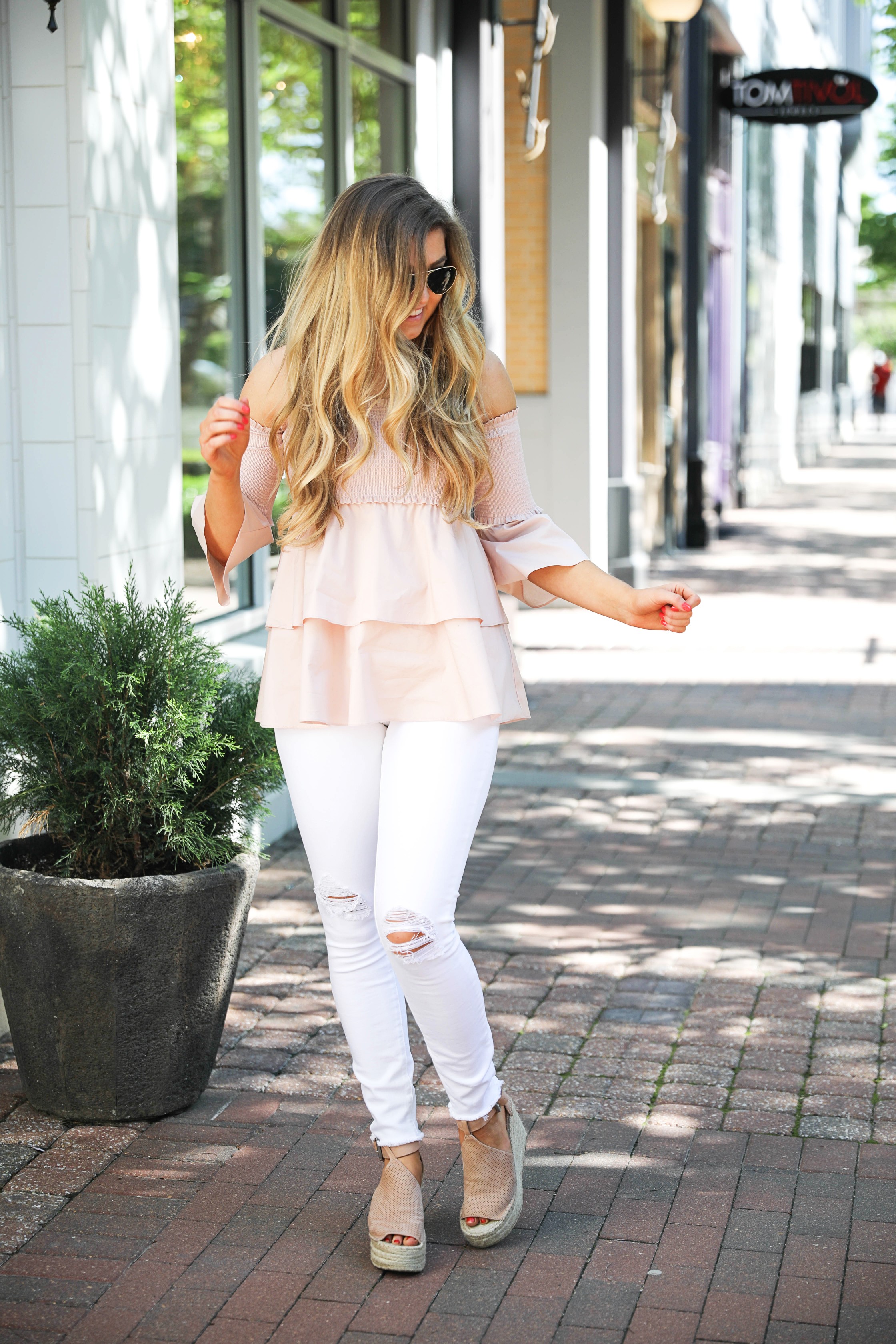 Off the shoulder smock top with the best white jeans by fashion blogger Lauren Lindmark on daily dose of charm