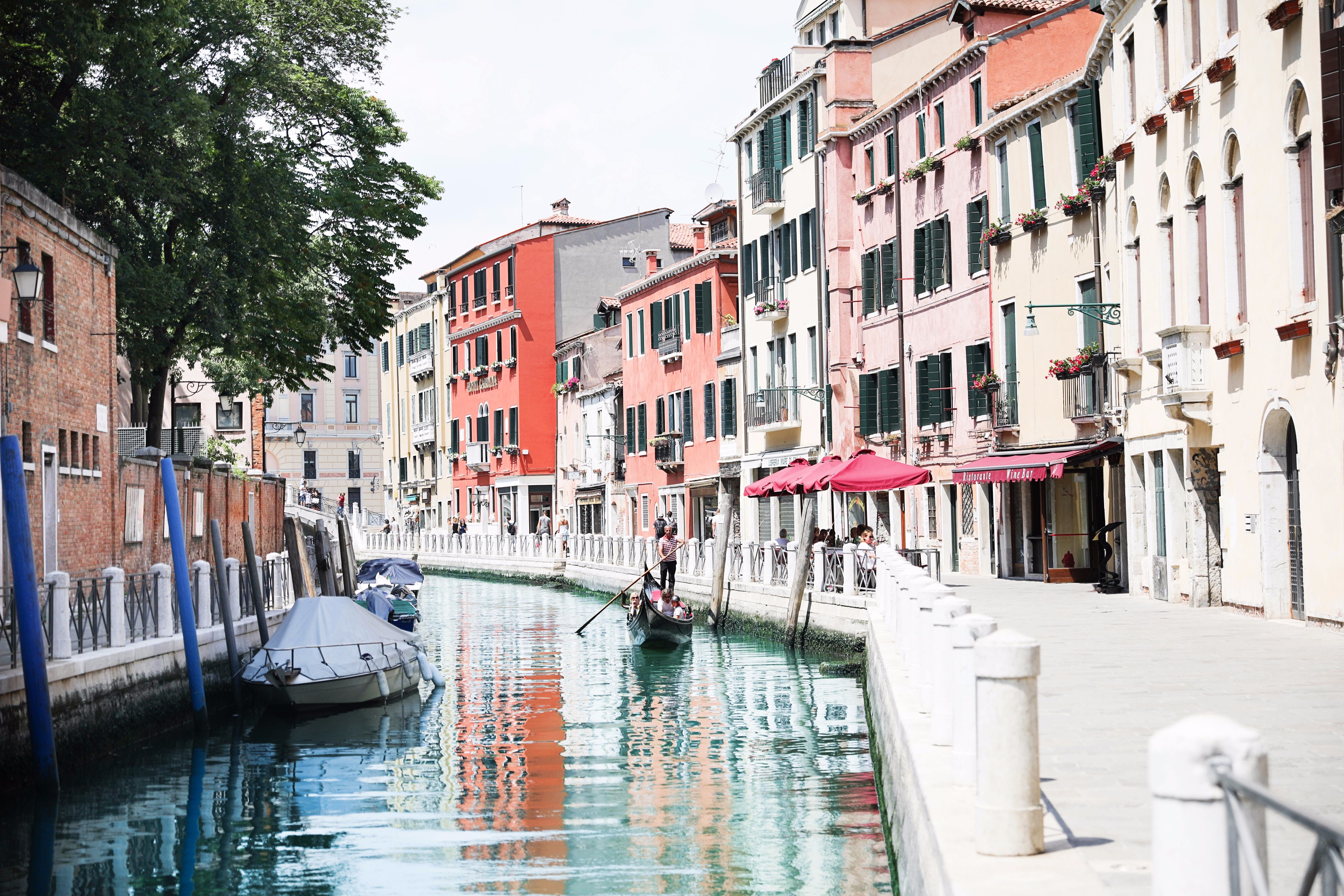 Venice, Italy trip and striped halter dress by lauren lindmark fashion blog daily dose of charm