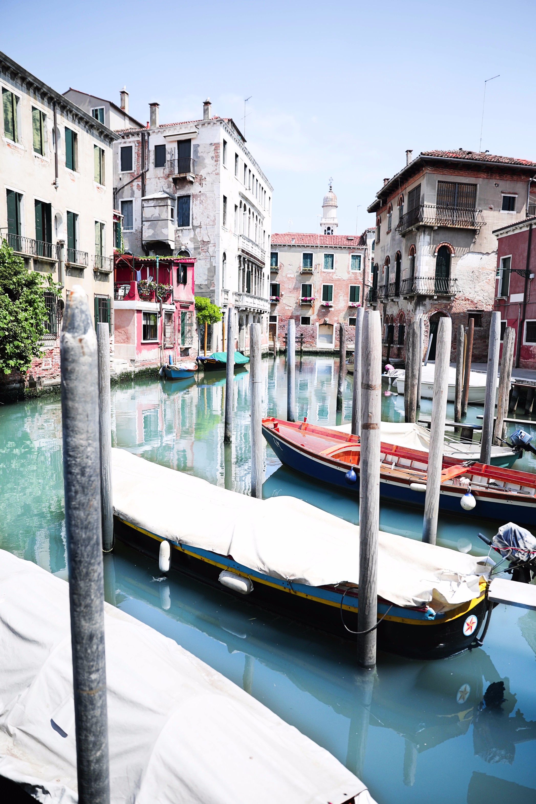 Venice, Italy trip and striped halter dress by lauren lindmark fashion blog daily dose of charm