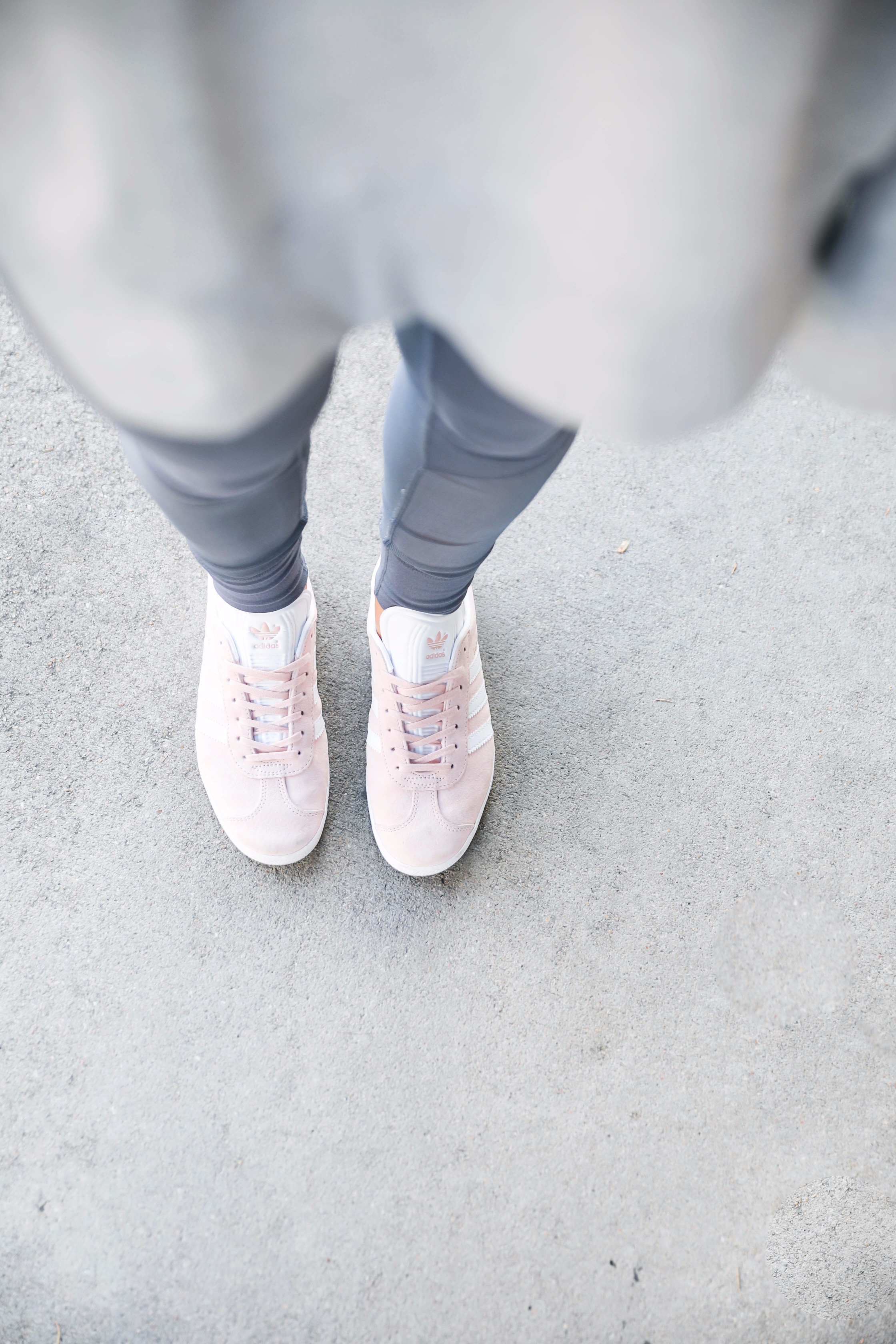 Adidas sweatshirt and zella leggings cute athleisure look on fashion blog daily dose of charm by lauren lindmark