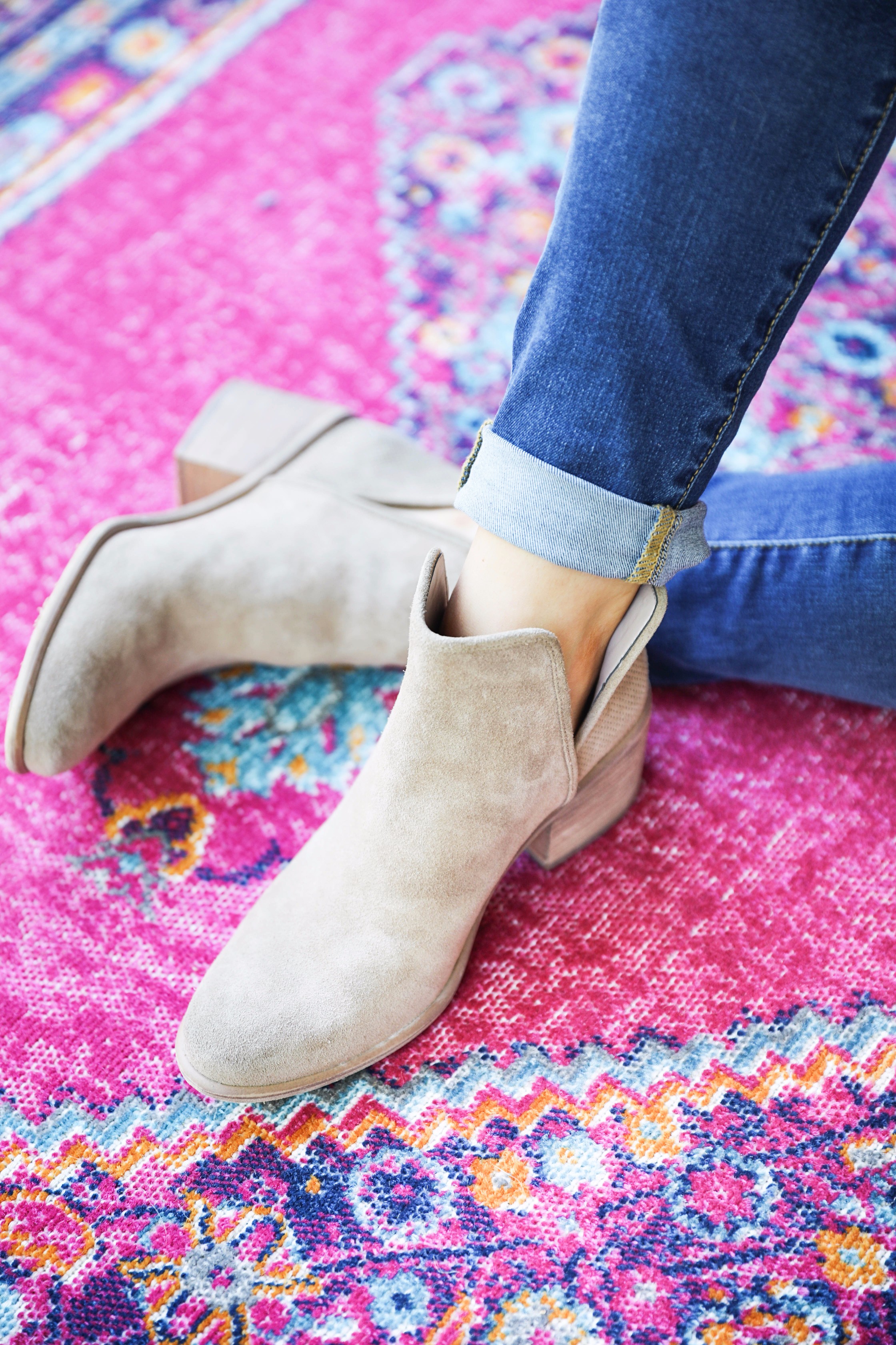 Splendid rosa hot sale suede booties