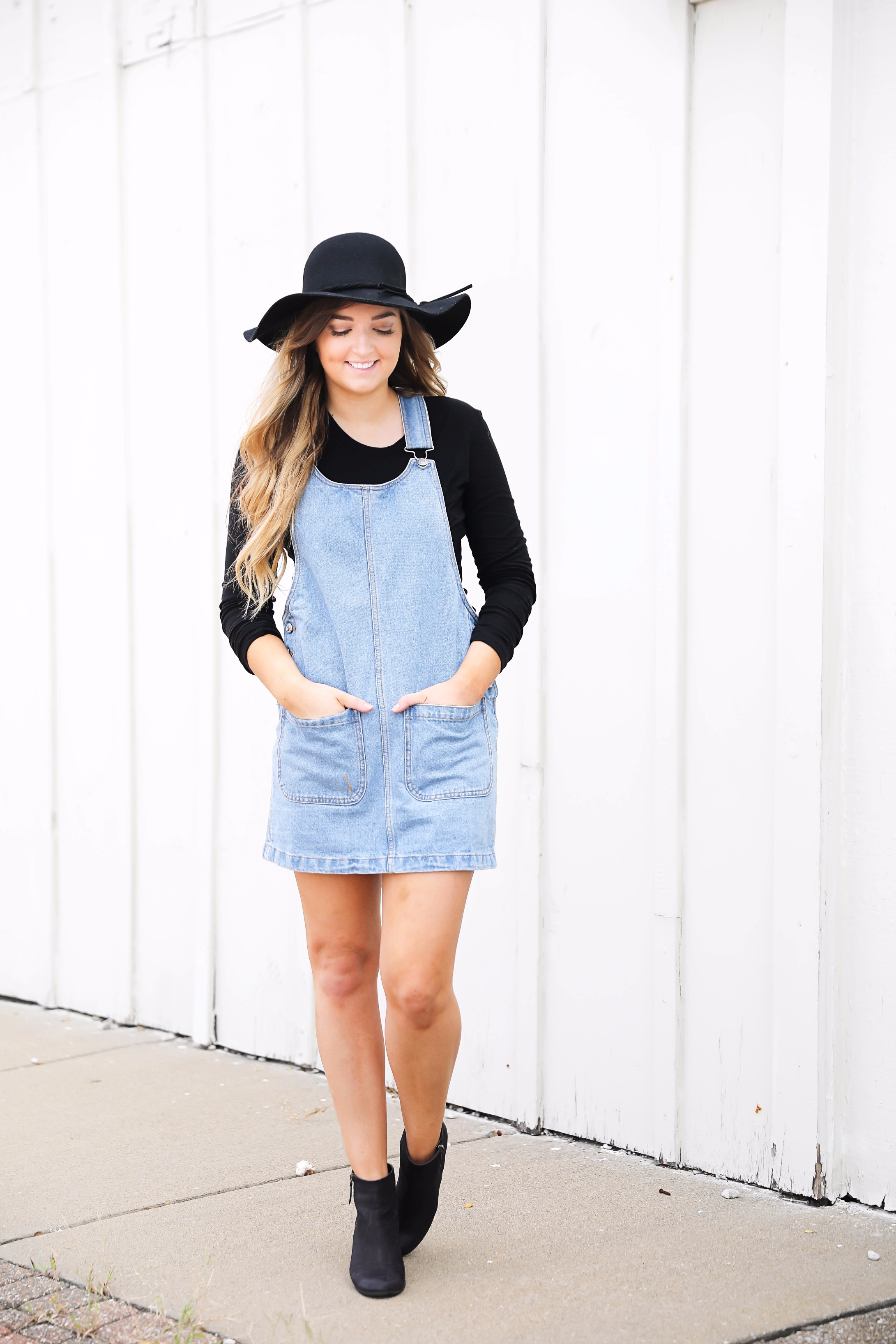 Overall denim dress outfit best sale