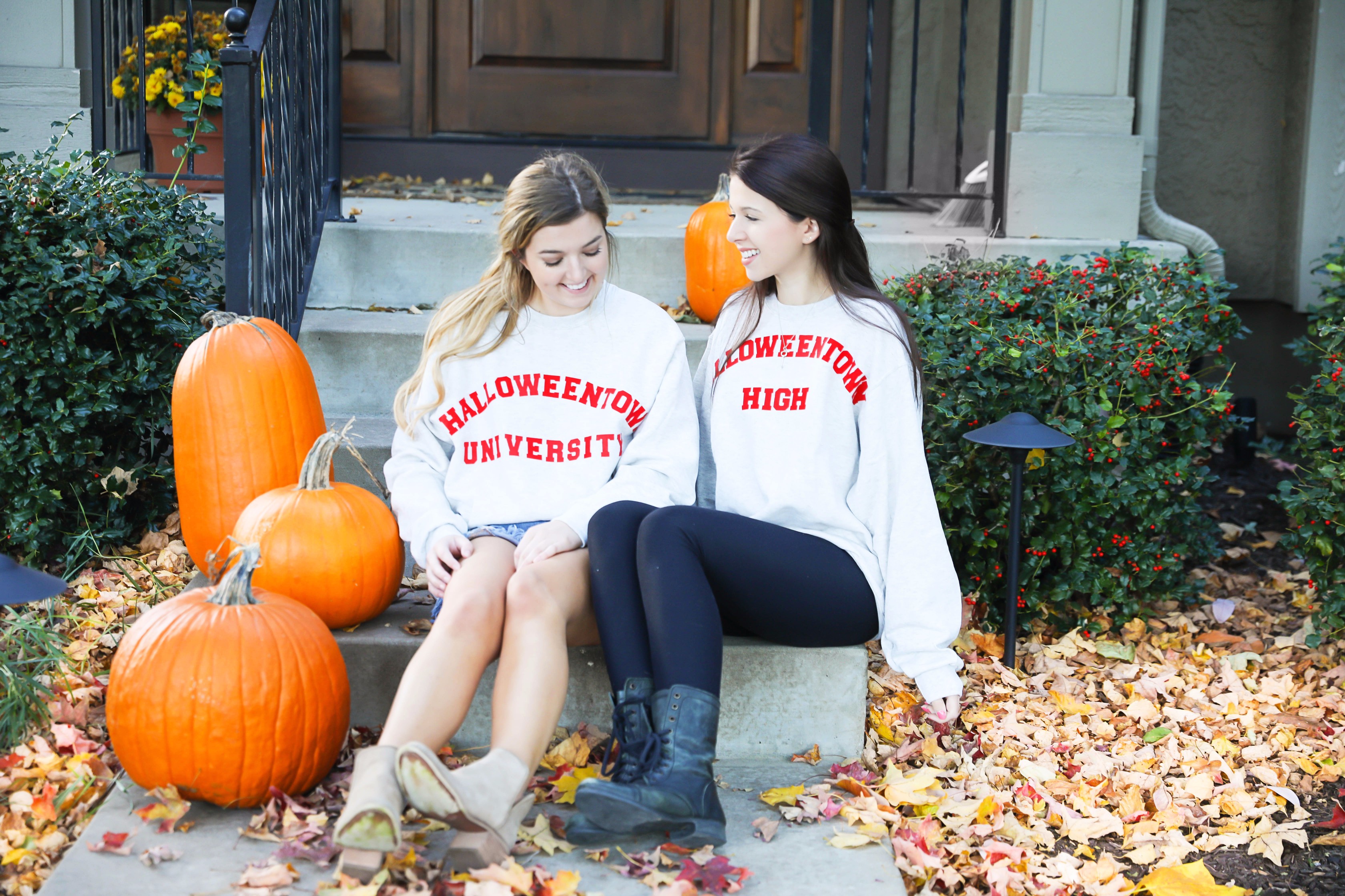 Halloweentown univeristy sweatshirt DIY! Easy last minute halloween costumes details on fashion blog daily dose of charm by lauren lindmark