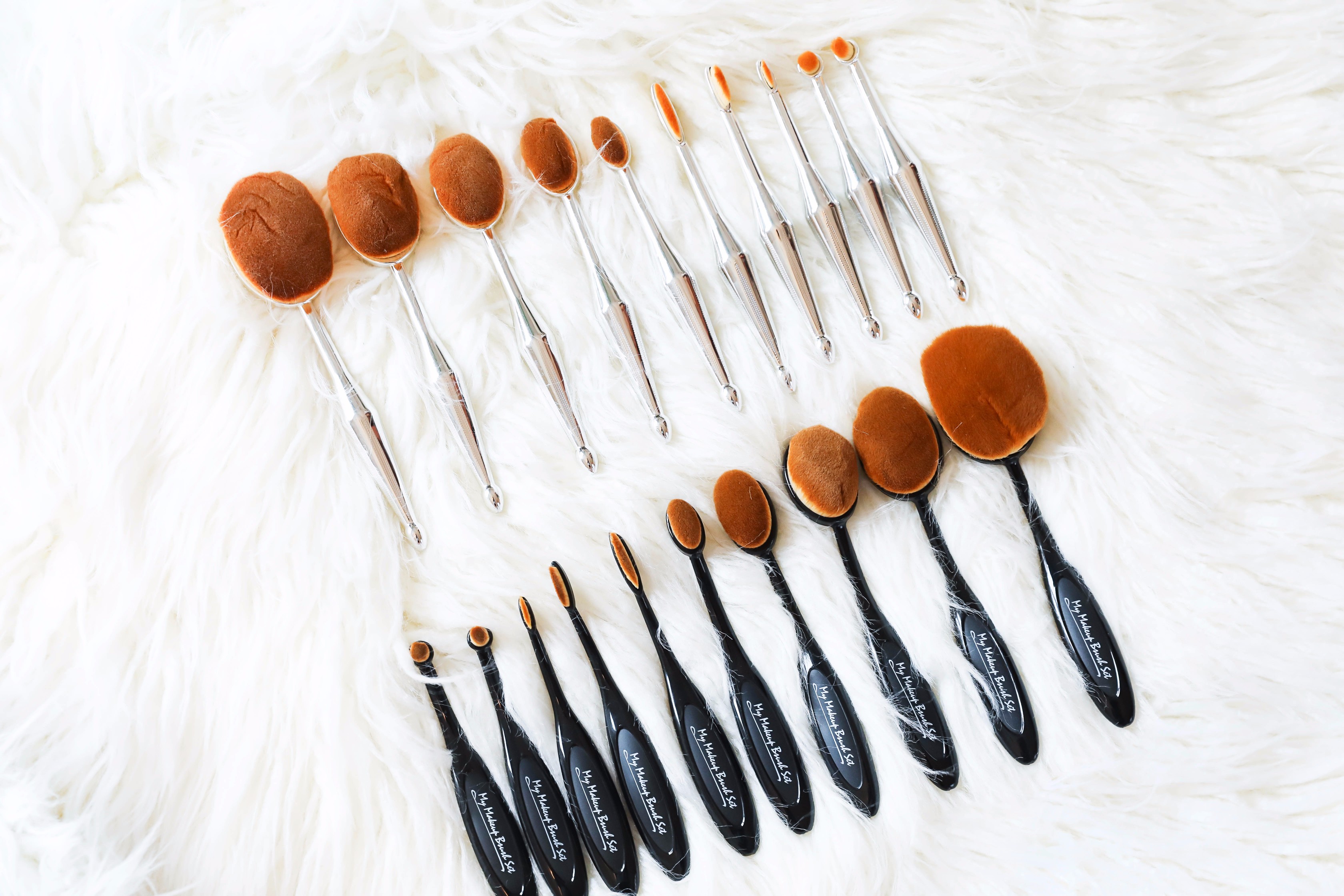 October beauty favorites! Mikas Beauty round makeup brushes! Beauty flatlay! Details on daily dose of charm by lauren lindmark