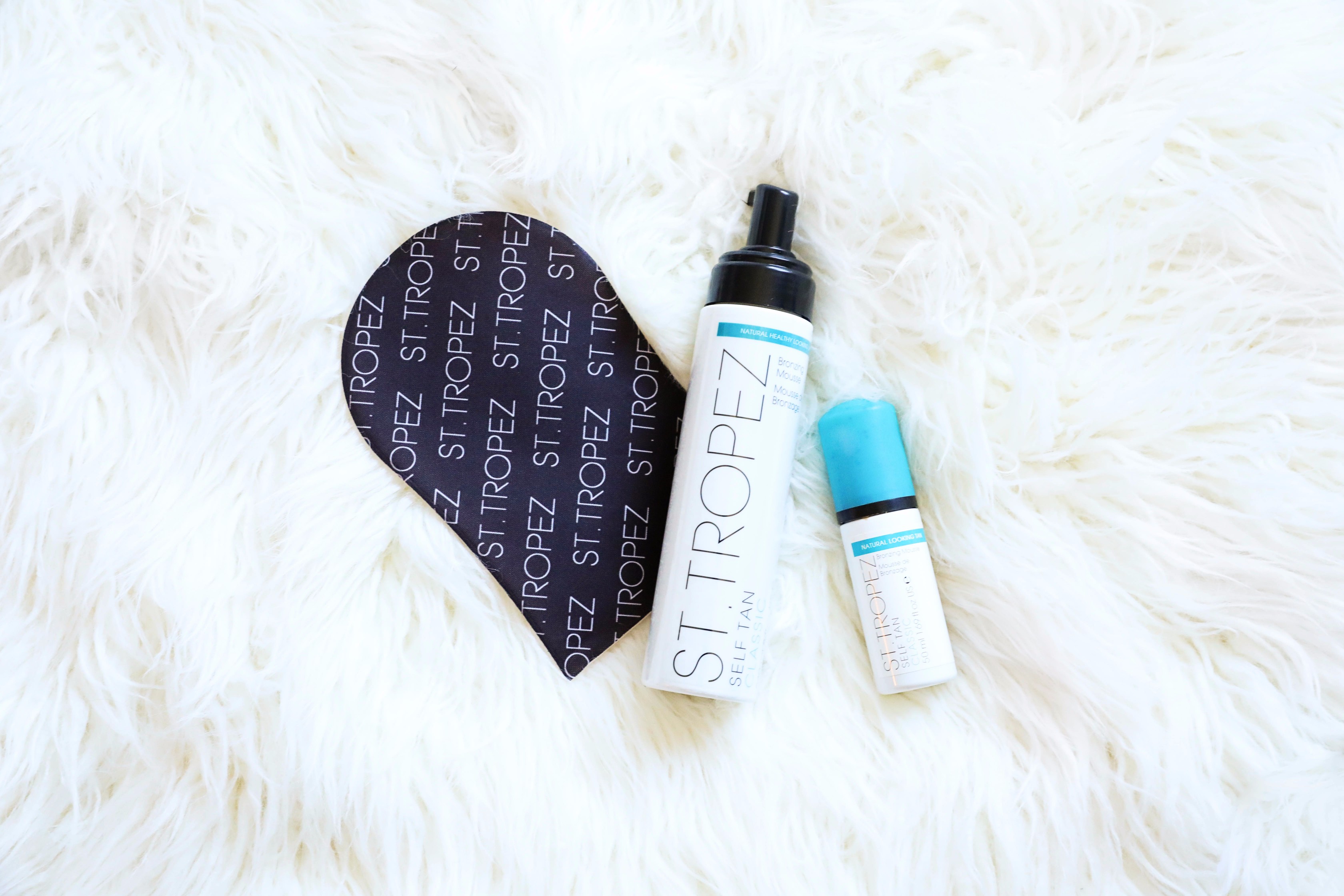 Tanning routine all year long! How I stay tan in the winter using St. Tropez classic tanning foam! Details on beauty blog daily dose of charm by lauren lindmark