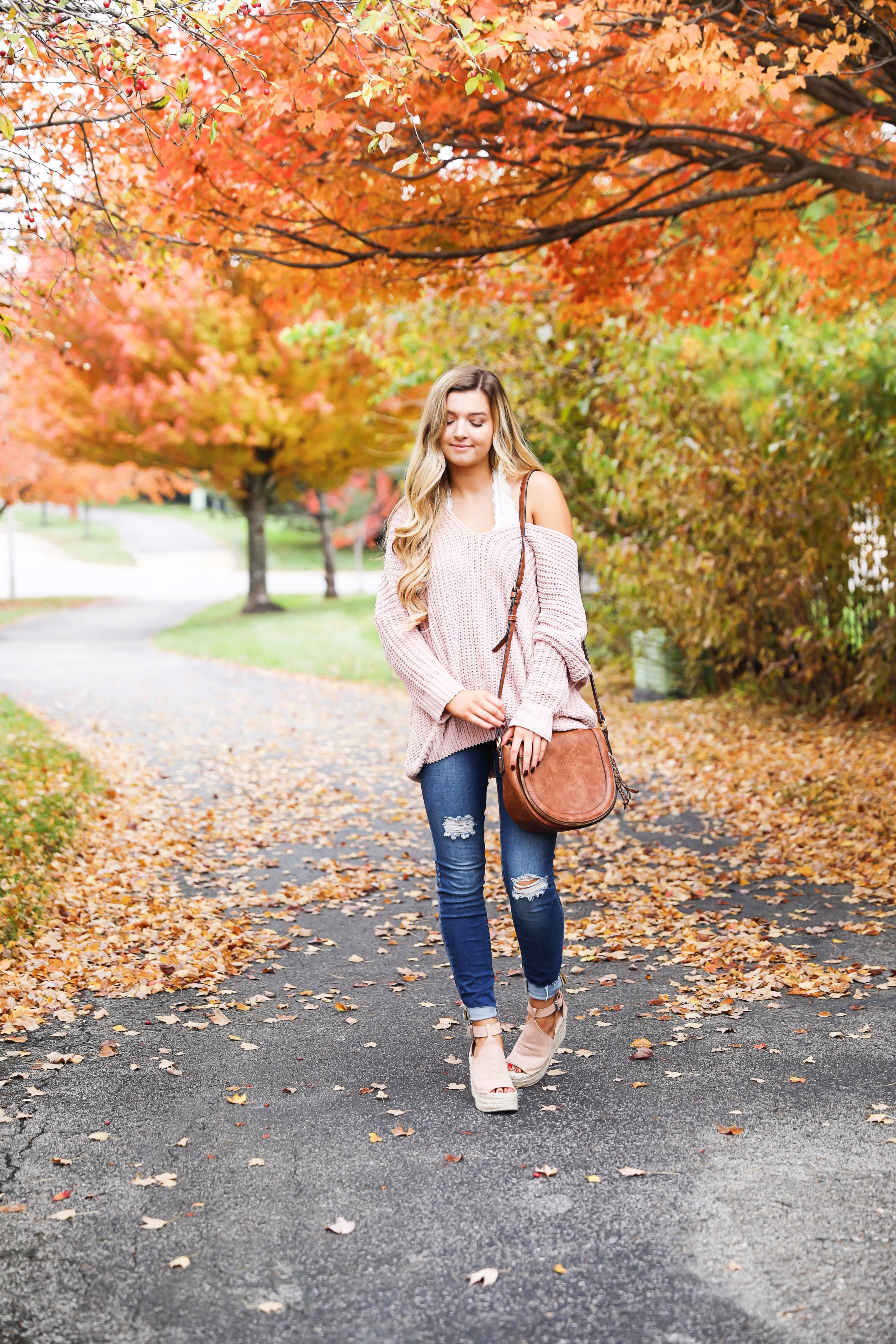 Pink slouchy sweater with cream free people bralette! The perfect sweater for bralettes! Pretty fall foliage photoshoot on fashion blog daily dose of charm by lauren lindmark