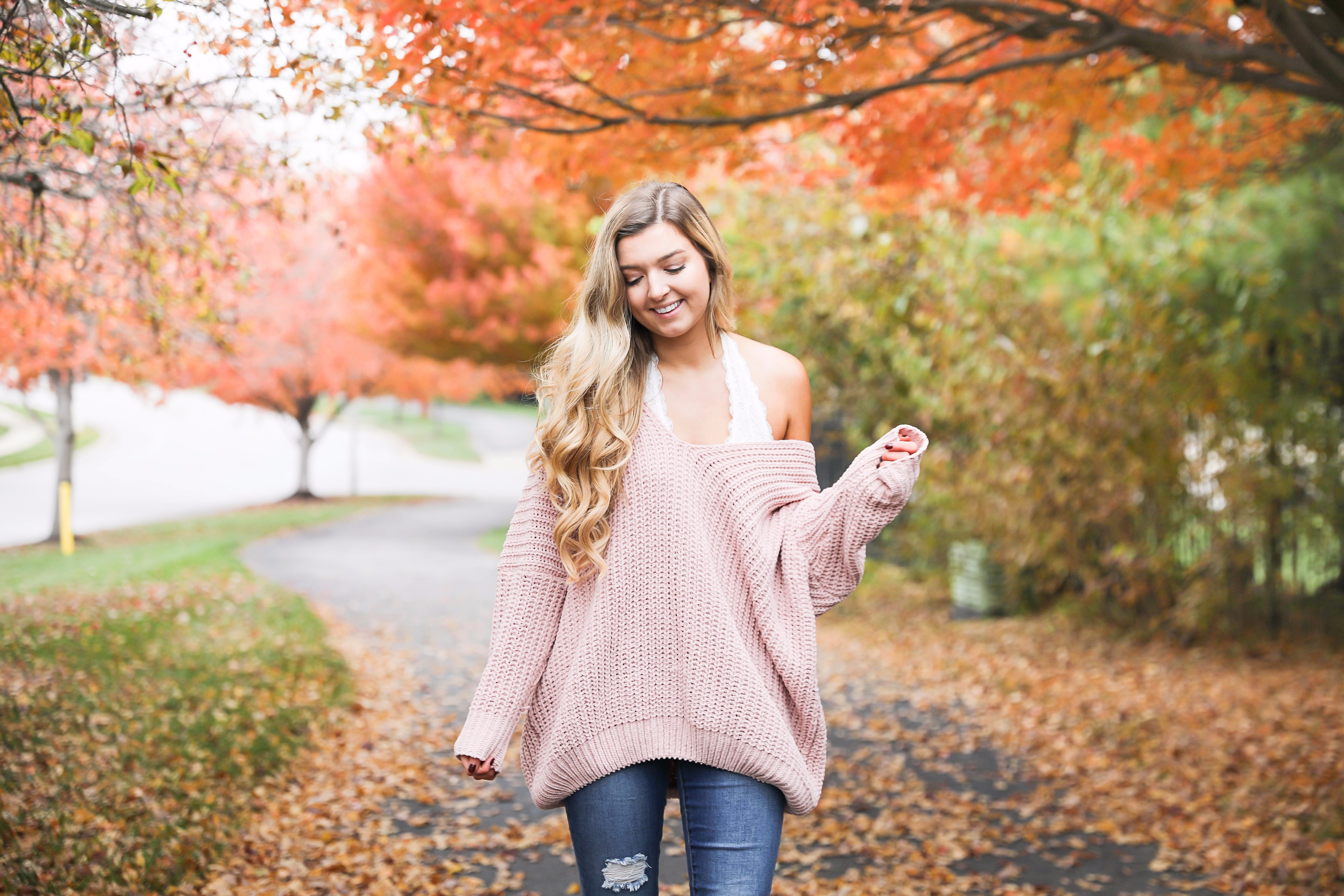 Pink slouchy sweater with cream free people bralette! The perfect sweater for bralettes! Pretty fall foliage photoshoot on fashion blog daily dose of charm by lauren lindmark