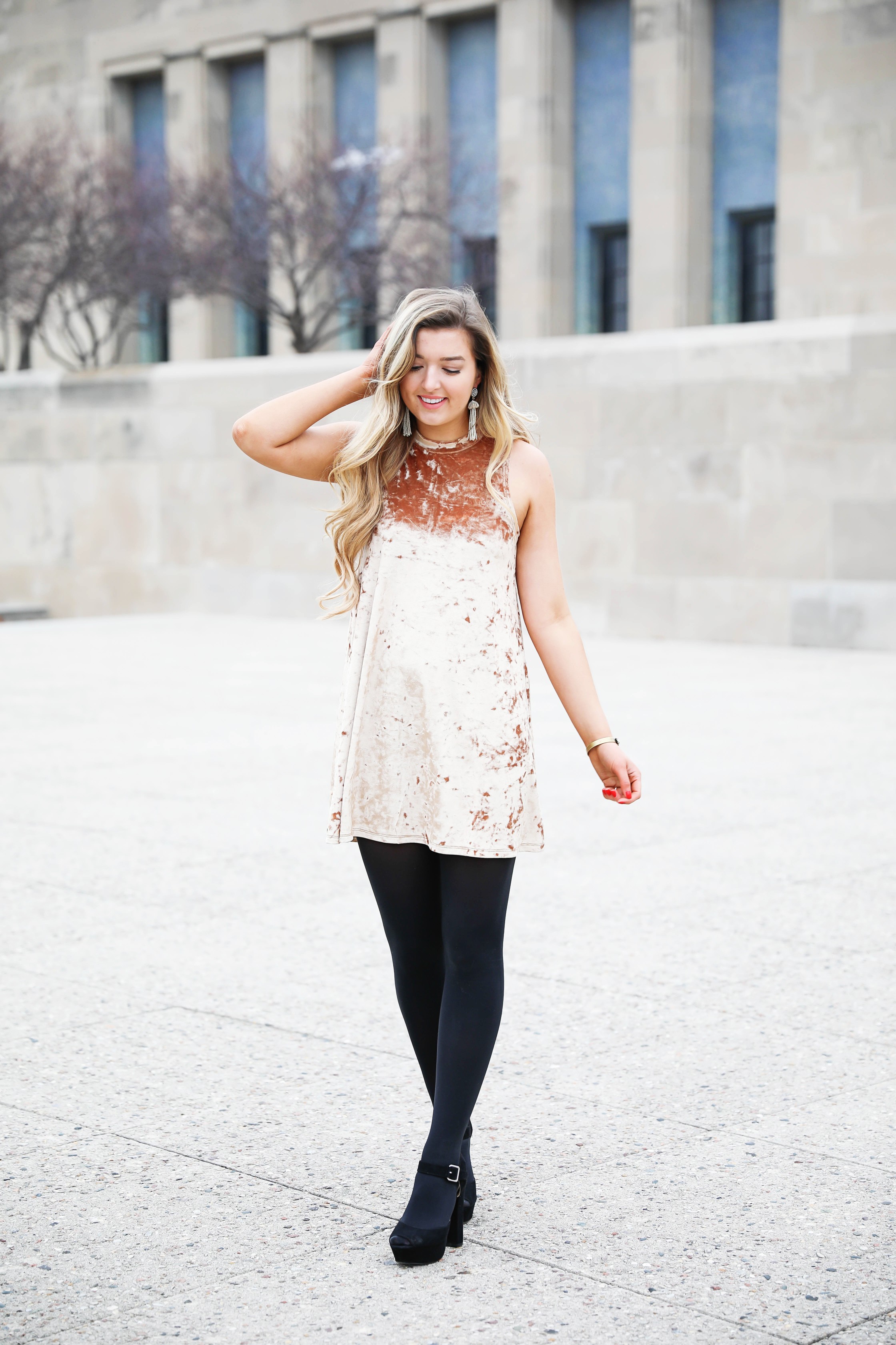 Velvet dress wtih black tights and black heels! The cutest new years eve outfit! Classy nye look! This dress holiday outfit is on the blog daily dose of charm by lauren lindmark! Click for details!