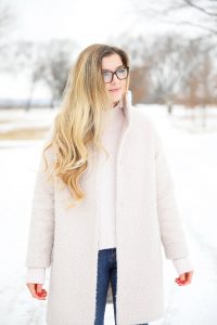 Nice winter coat! Winter coat roundup on the blog! I love this pink coat, it is sort of off white looking! Details on fashion blog daily dose of charm by lauren lindmark