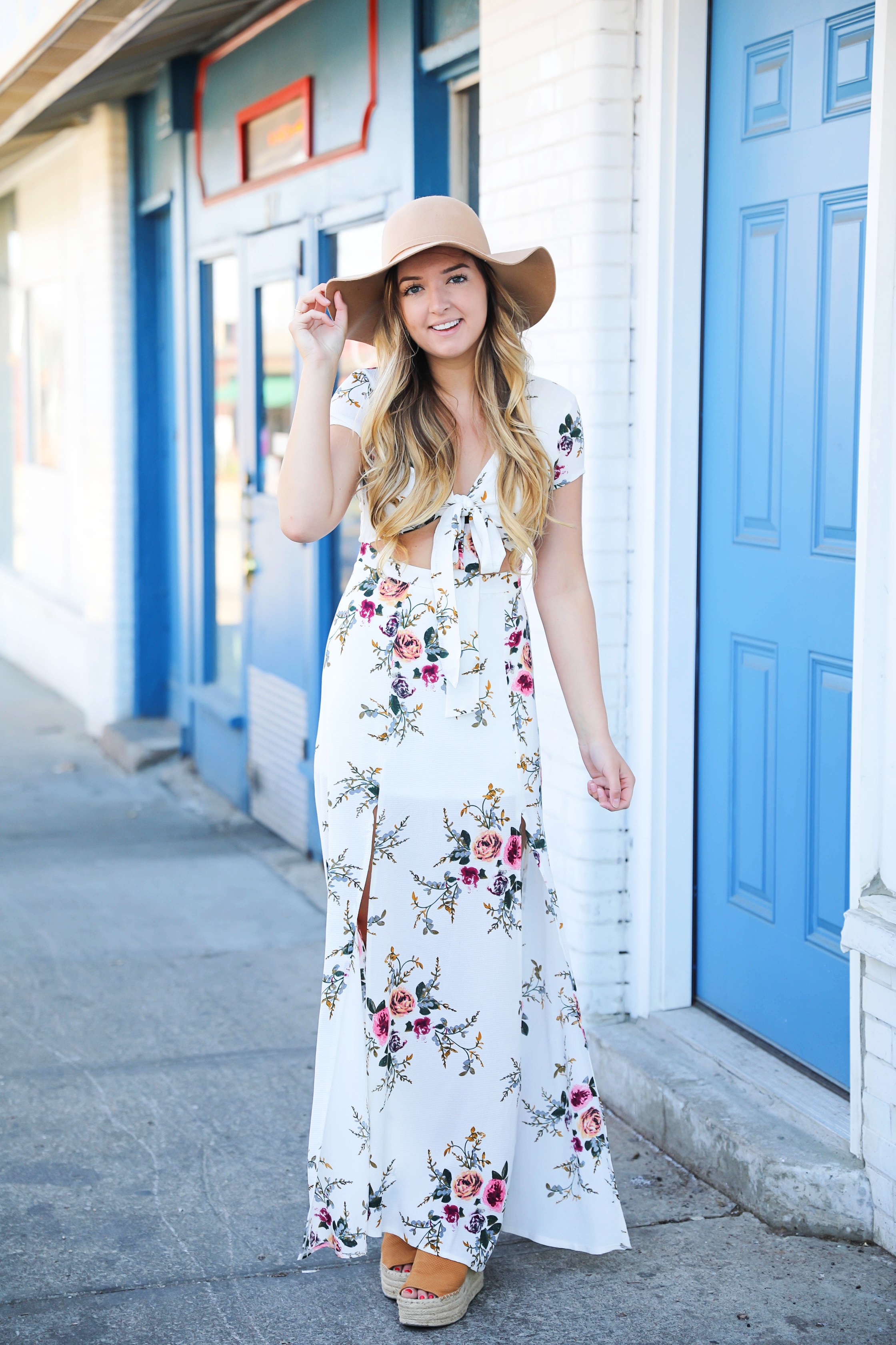 White floral maxi dress from showpo! I love how the dress is tied at the top and the stomach is open! I paired it with a tan felt floppy hat and cute espadrille wedges! Details on fashion blog from kansas city daily dose of charm by lauren lindmark