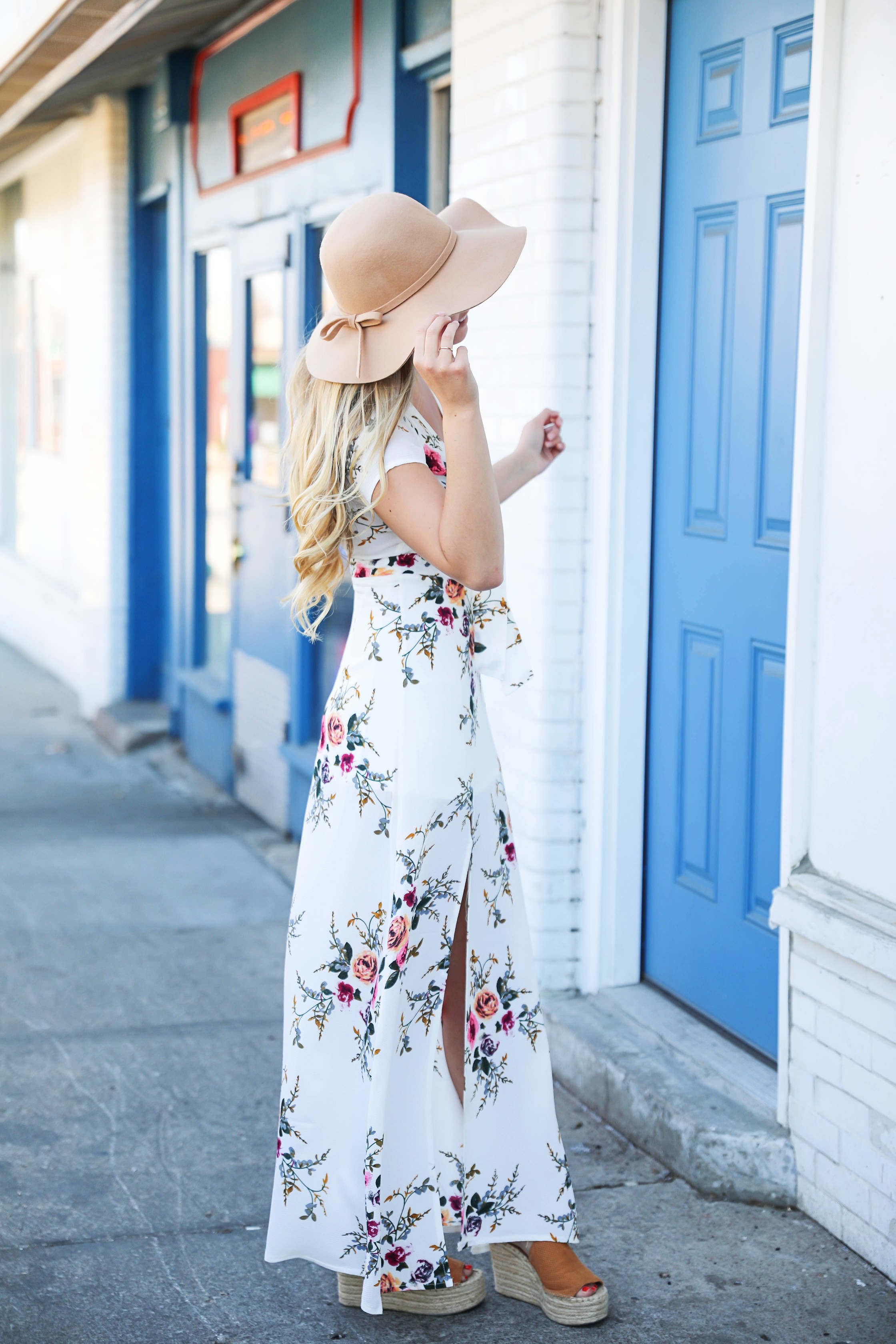 White floral maxi dress from showpo! I love how the dress is tied at the top and the stomach is open! I paired it with a tan felt floppy hat and cute espadrille wedges! Details on fashion blog from kansas city daily dose of charm by lauren lindmark