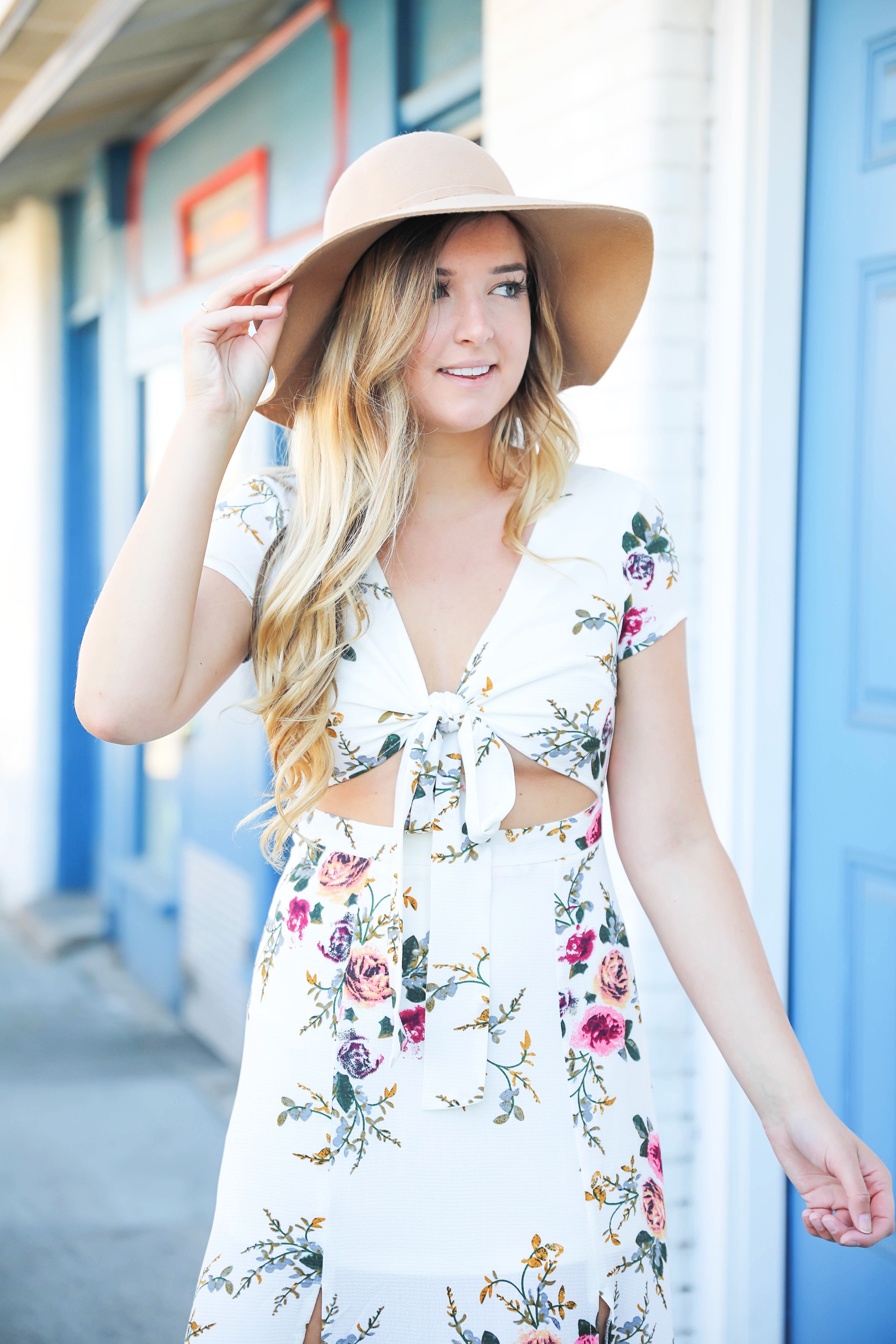 White floral maxi dress from showpo! I love how the dress is tied at the top and the stomach is open! I paired it with a tan felt floppy hat and cute espadrille wedges! Details on fashion blog from kansas city daily dose of charm by lauren lindmark