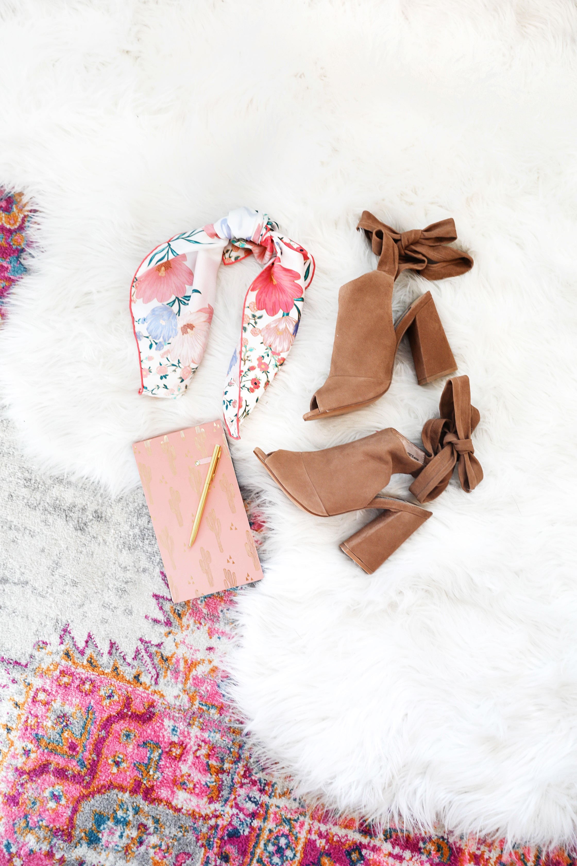 Spring shoes roundup! Sandals, wedges, heels, strappy shoes, and more! Details on fashion blog daily dose of charm by lauren Lindmark! Cute shoes flatlay on fuzzy rug