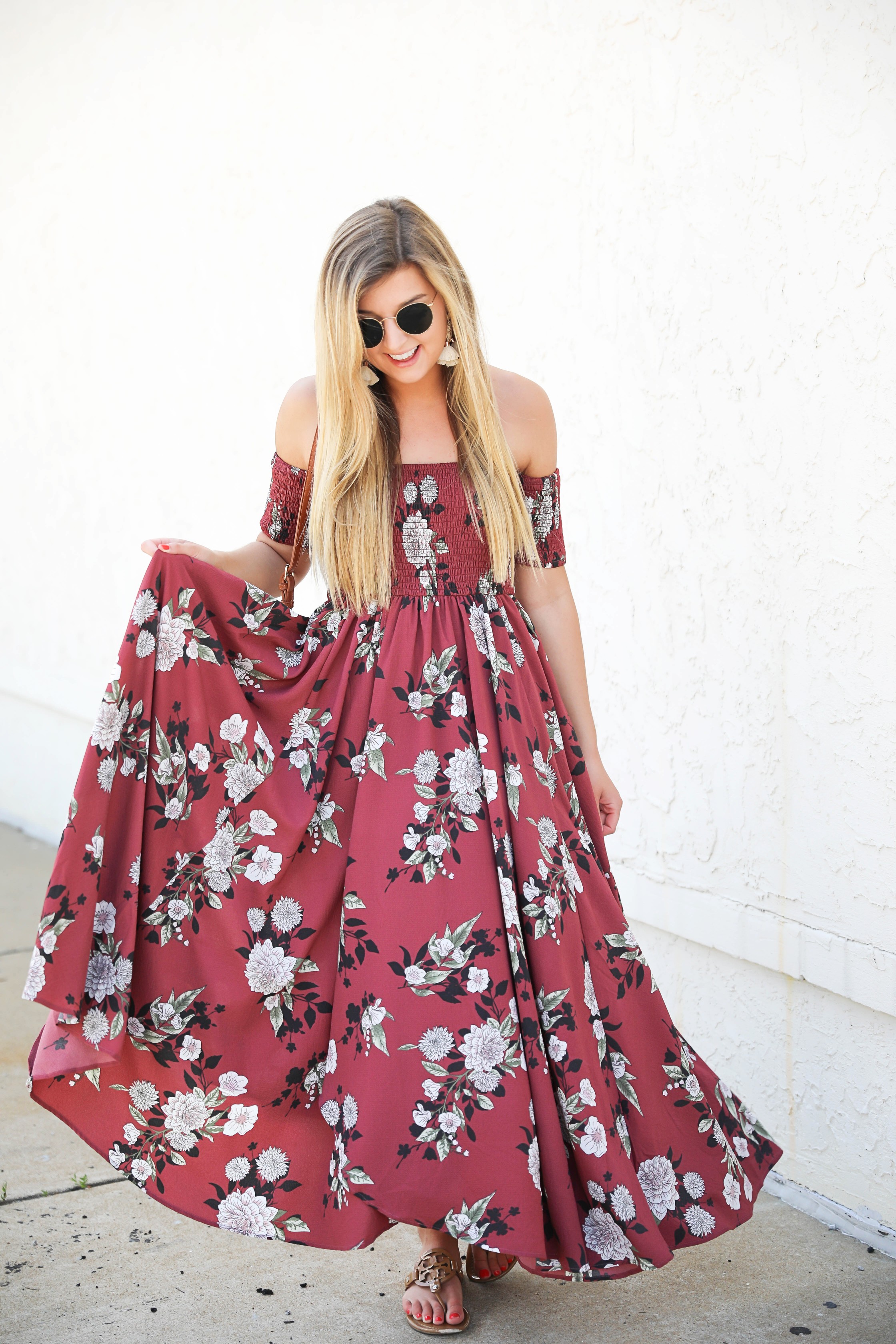 Mauve floral maxi dress from Showpo! This cute sundress is perfect for summer! I love off the shoulder dresses and it's so cute that it is maxi! Details on fashion blog daily dose of charm by lauren lindmark