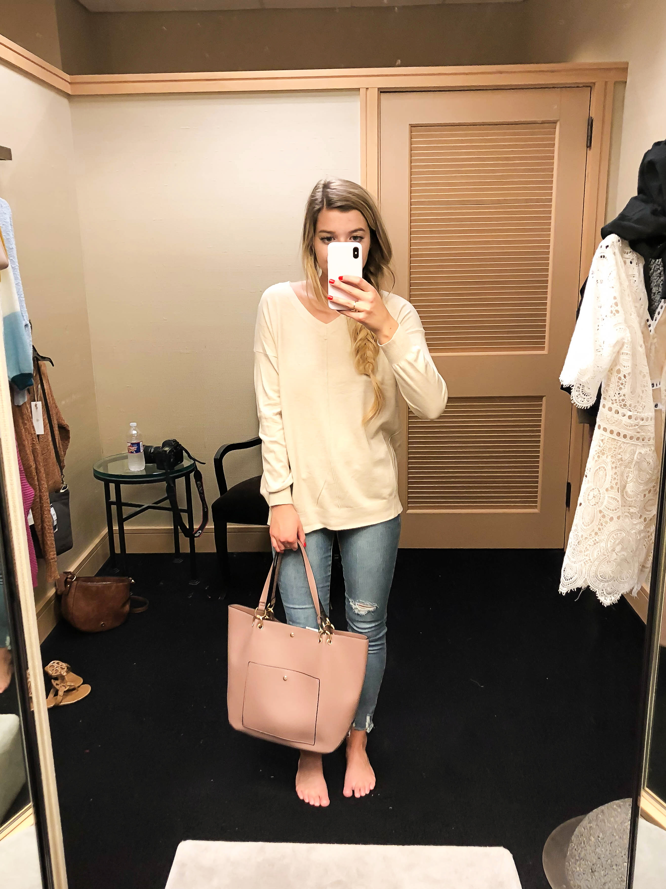 Nordstrom Anniversary Sale 2018! My favorites nordstrom sale picks this year! The cutest shoes, tops, dresses, pants, full outfits, accesories and more! Details on fashion blog daily dose of charm by lauren lindmark