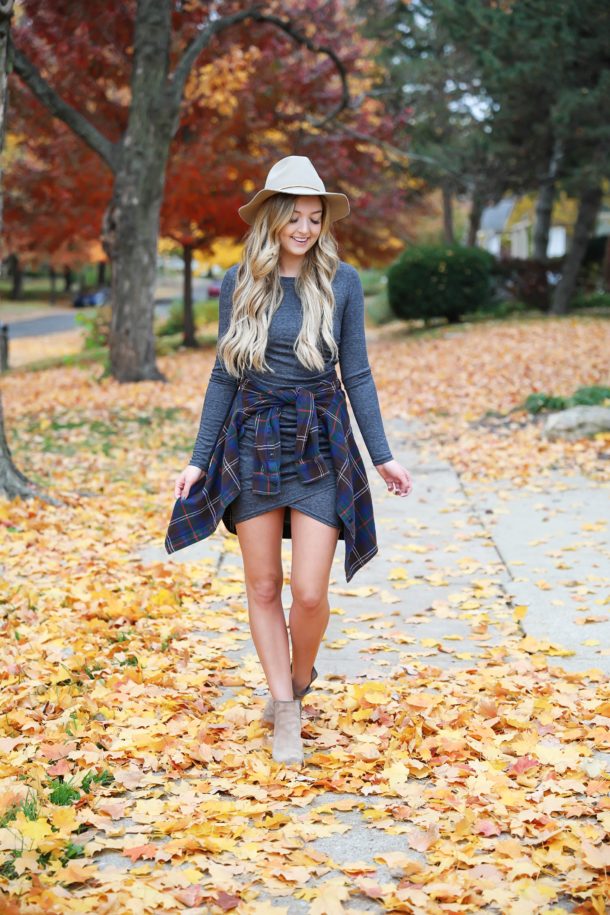 Gray Long Sleeve Flattering Dress With A Cute Flannel Tied Around The Waist These Photos Were 