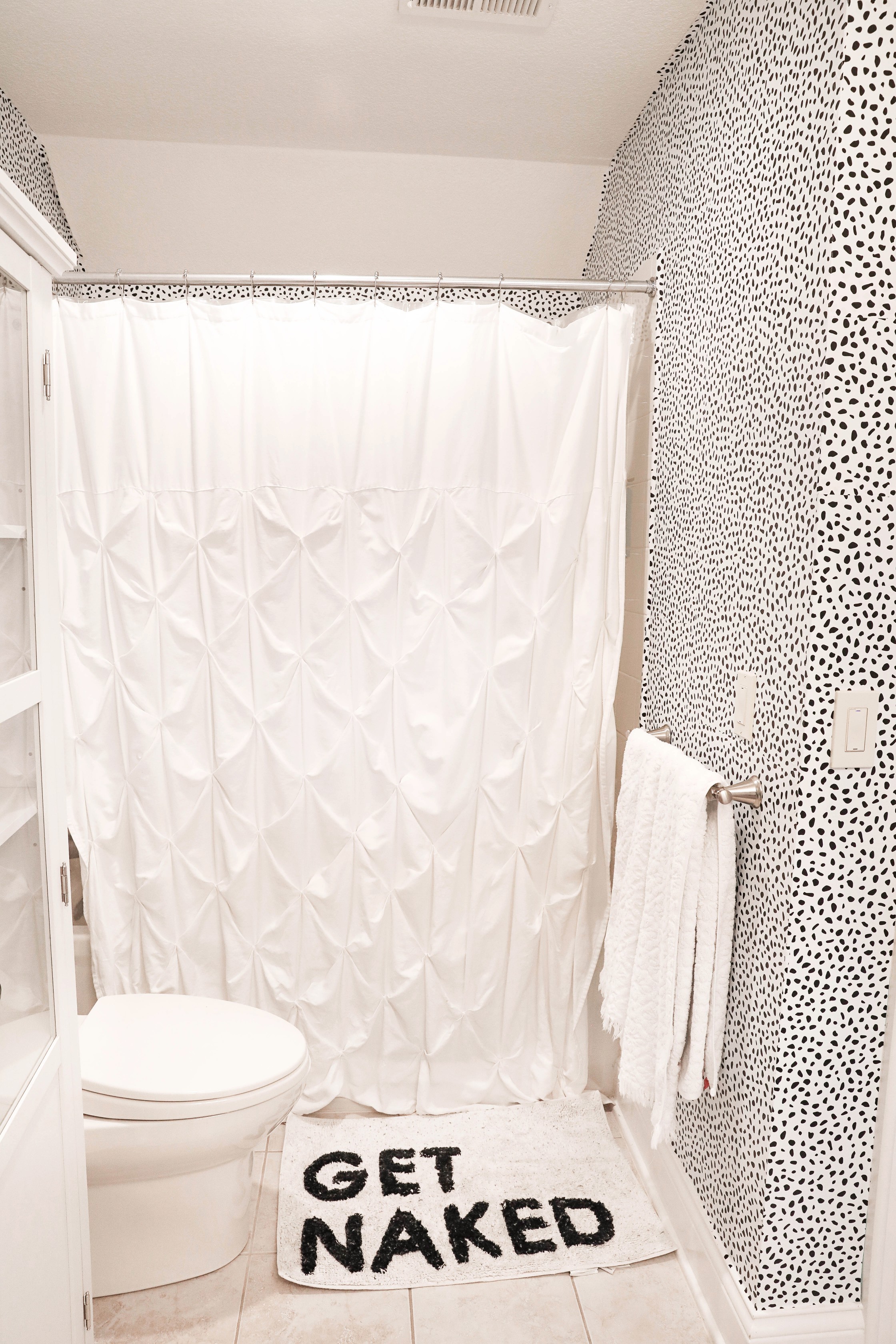 Bathroom Transformation | New Wallpaper + Before & After Photos ...