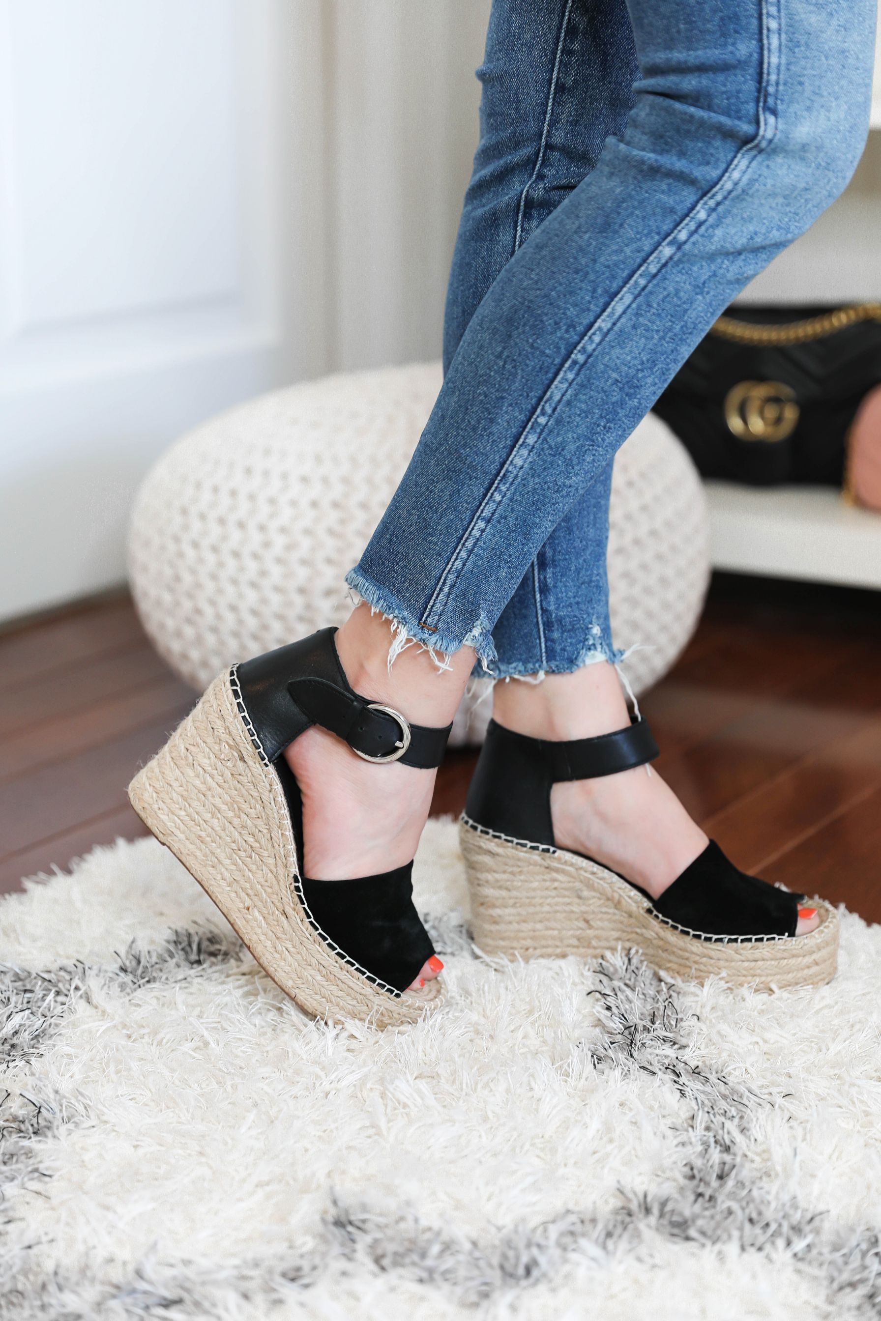 Espadrille spring shoes roundup! The cutest wedges and sandals on fashion blog daily dose of charm by lauren lindmark