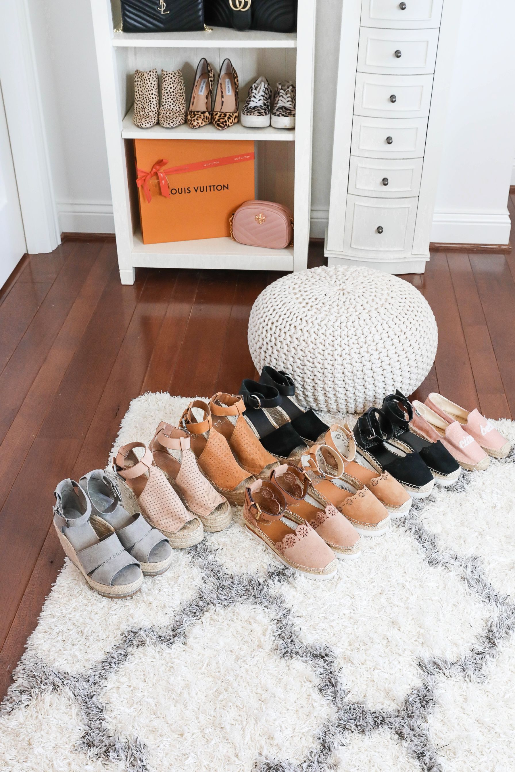 Espadrille spring shoes roundup! The cutest wedges and sandals on fashion blog daily dose of charm by lauren lindmark