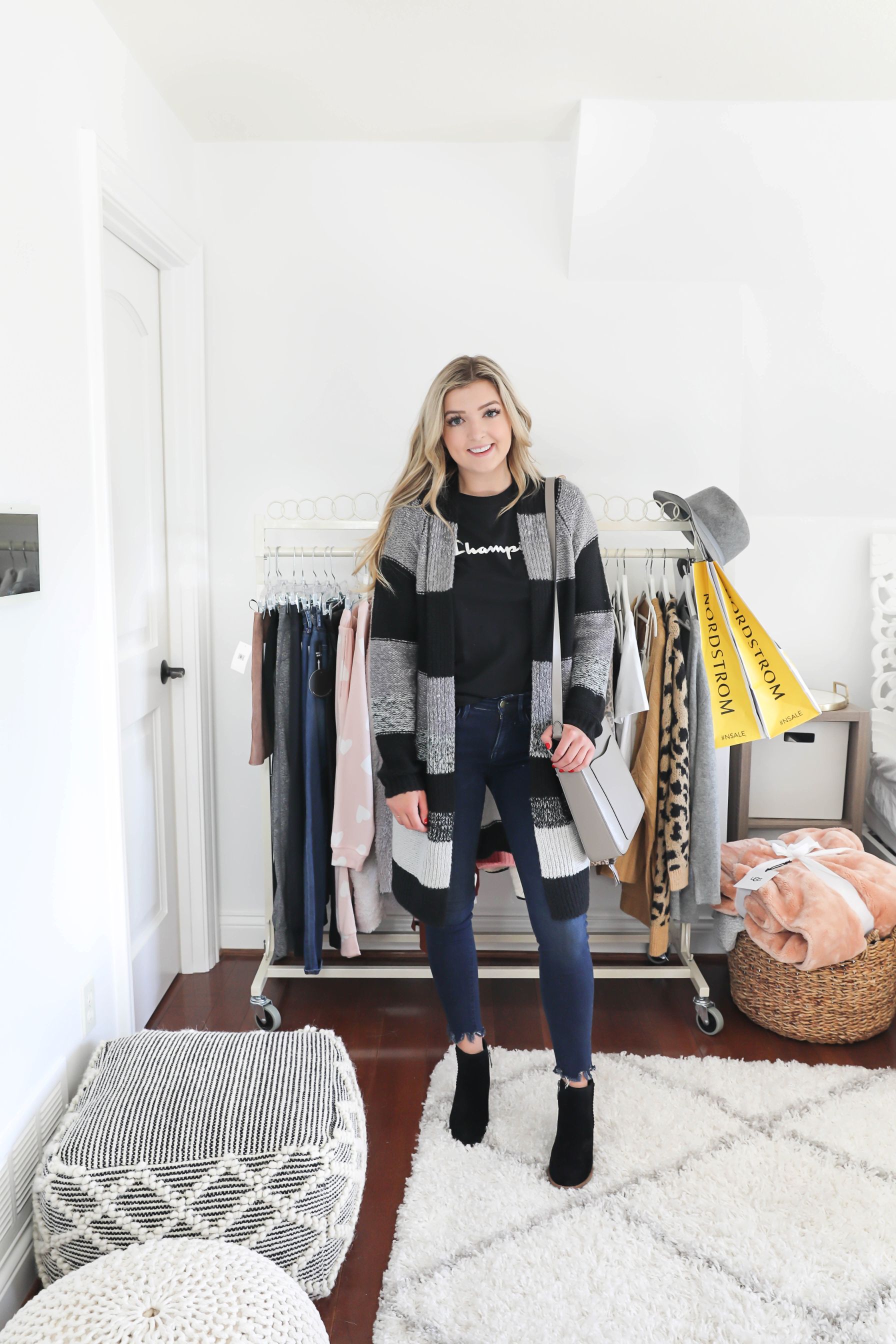Nordstrom anniversary sale try on haul 2019 nsale sweaters pullovers shop with me vlog blogpost fashion blogger daily dose of charm lauren lindmark