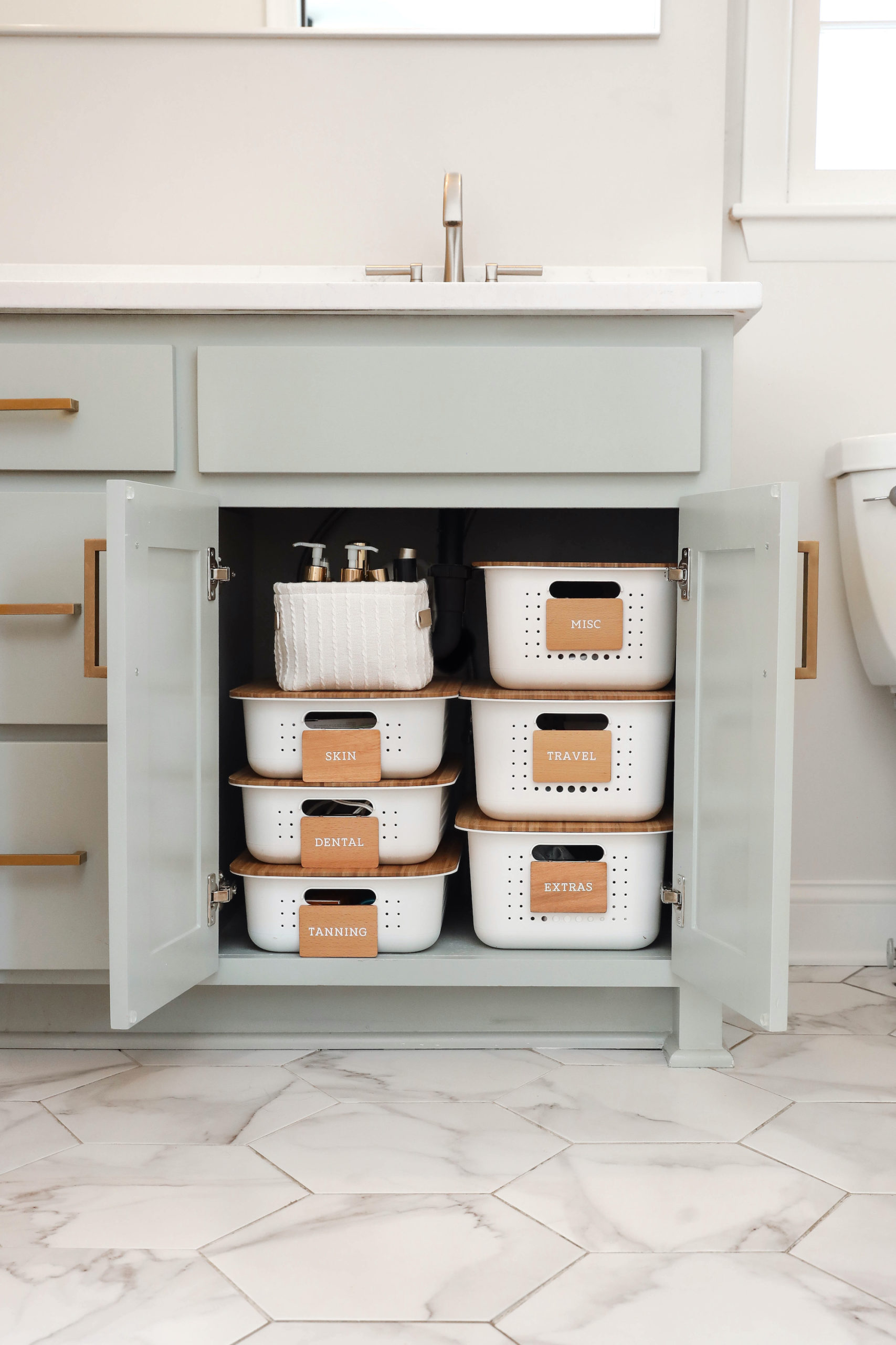 Refresh the Bathroom with : Bathroom Styling Essentials — LIVEN DESIGN
